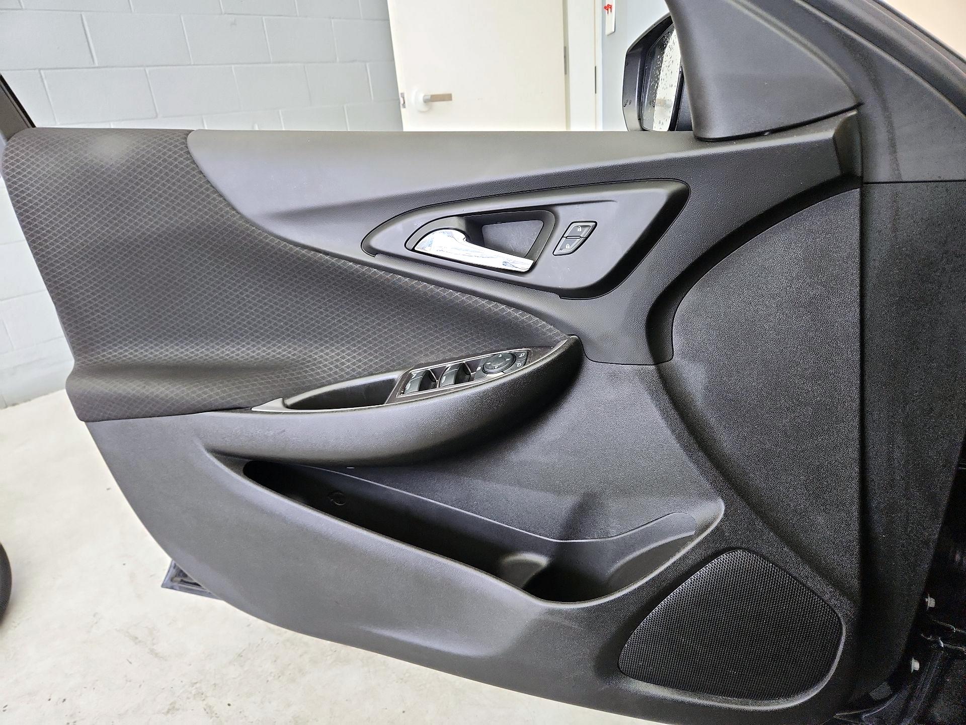 Thumbnail: 2023 Chevrolet Malibu - 12