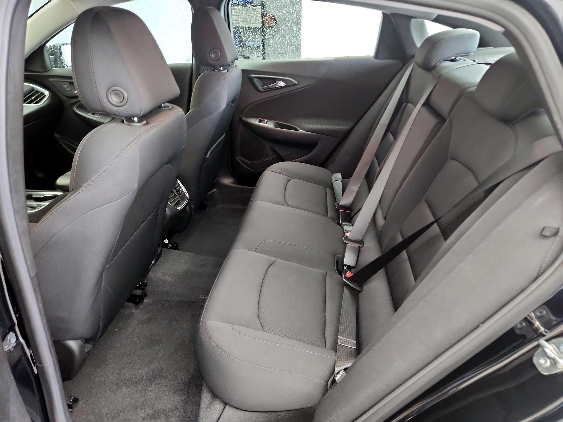 Thumbnail: 2023 Chevrolet Malibu - 19