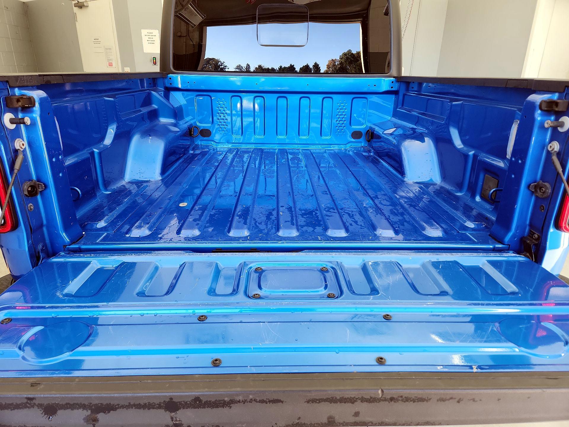 Thumbnail: 2021 Jeep Gladiator - 20