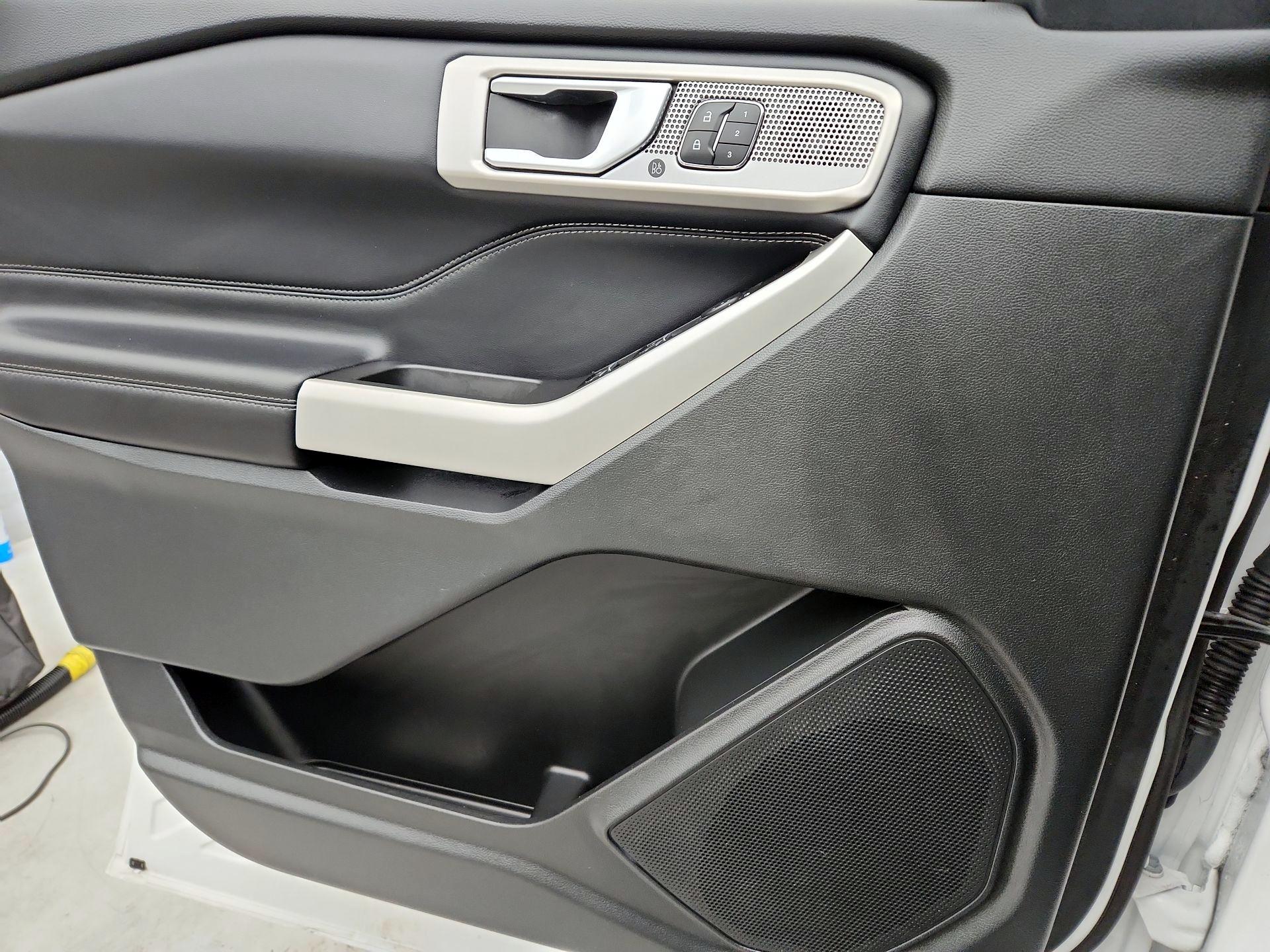 Thumbnail: 2021 Ford Explorer - 12