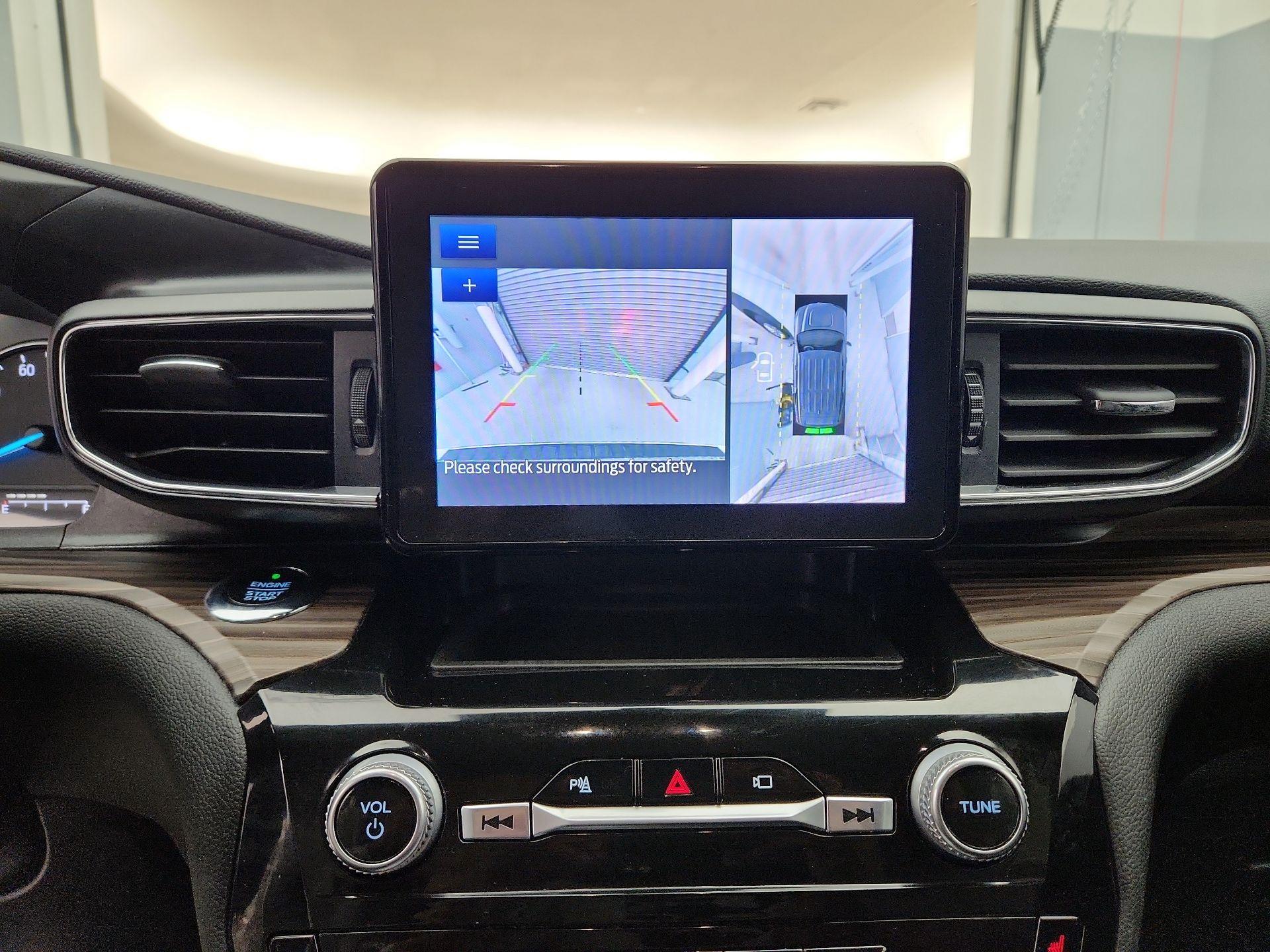 Thumbnail: 2021 Ford Explorer - 15