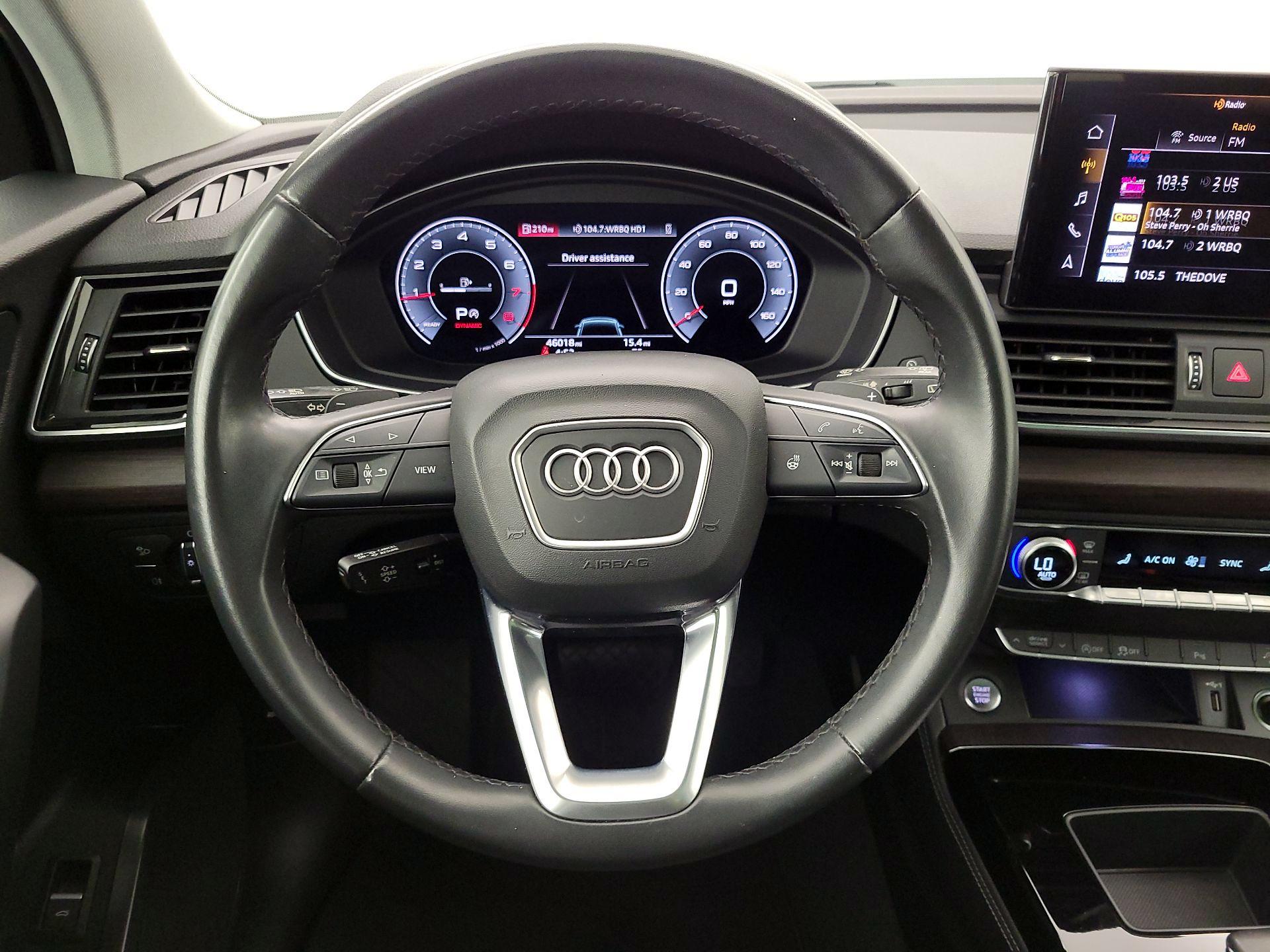 Thumbnail: 2022 Audi Q5 - 10