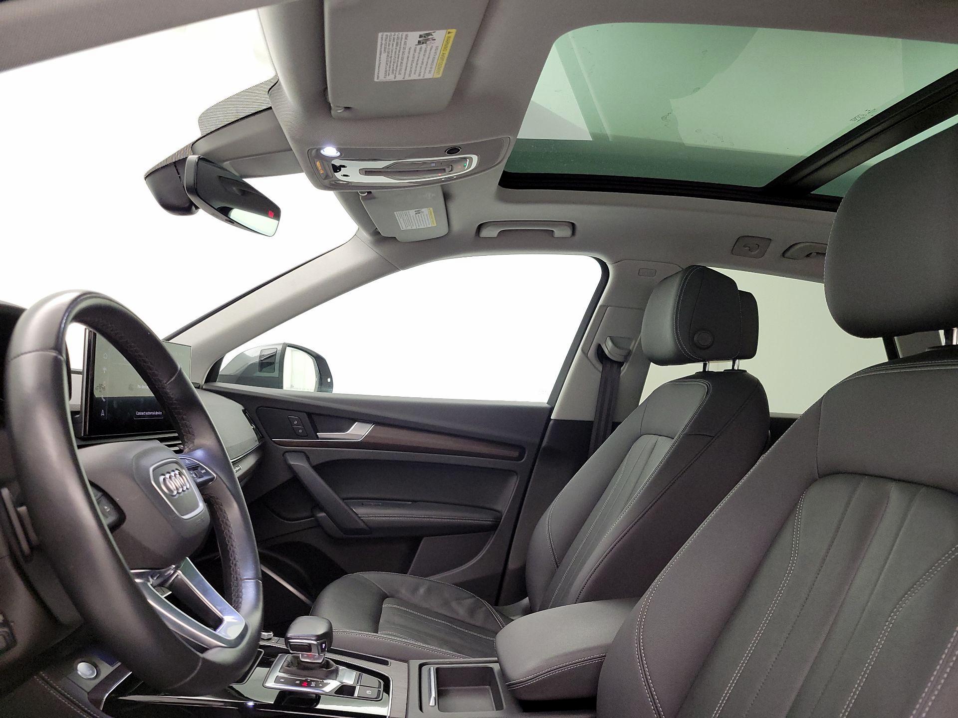 Thumbnail: 2022 Audi Q5 - 19