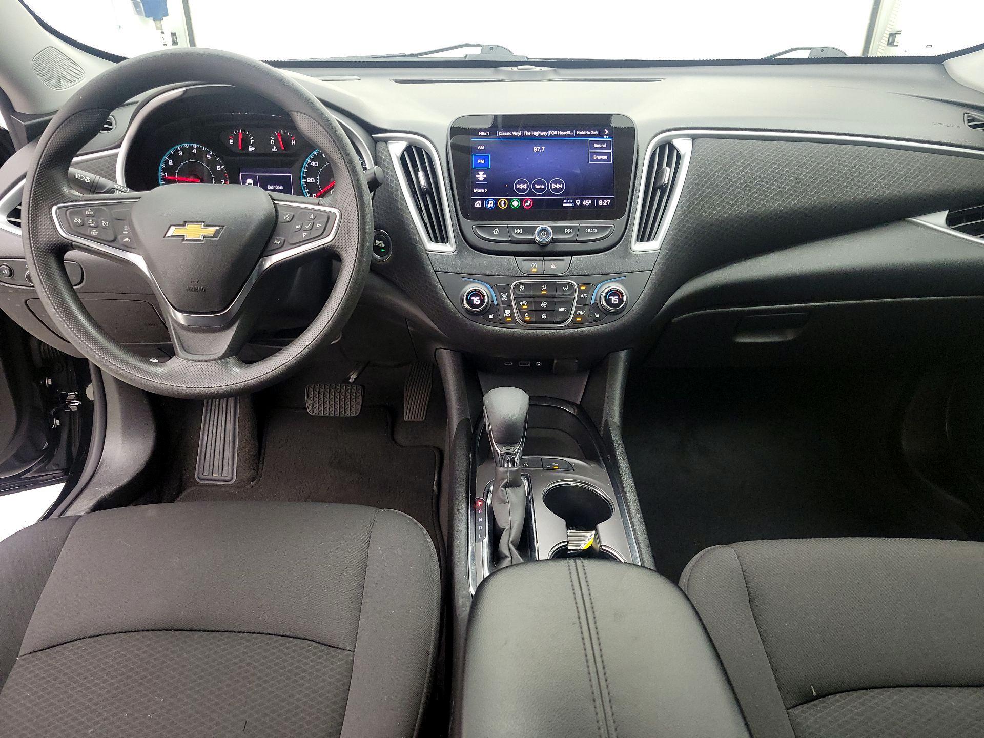 Thumbnail: 2024 Chevrolet Malibu - 9