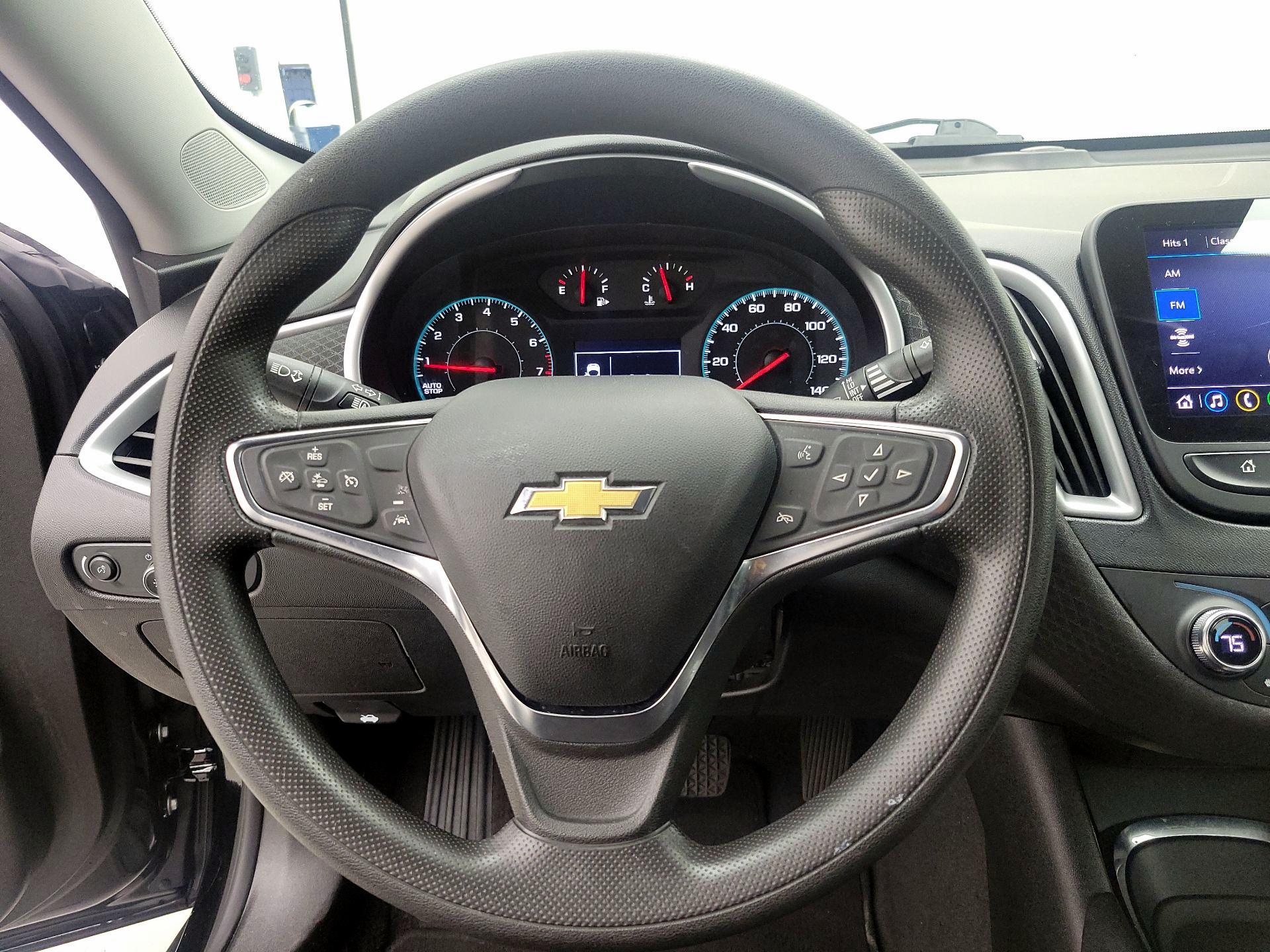 Thumbnail: 2024 Chevrolet Malibu - 10