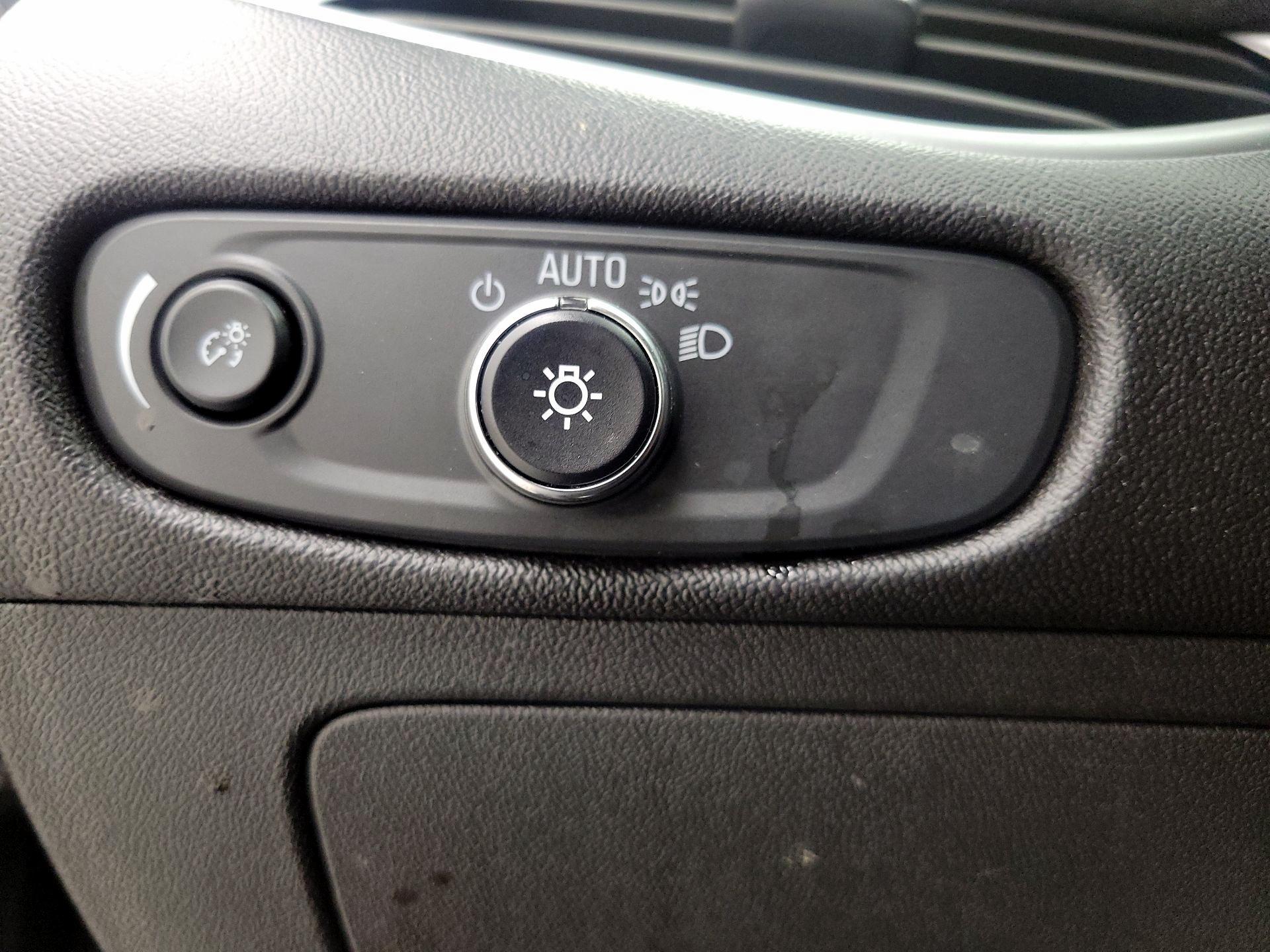 Thumbnail: 2024 Chevrolet Malibu - 13