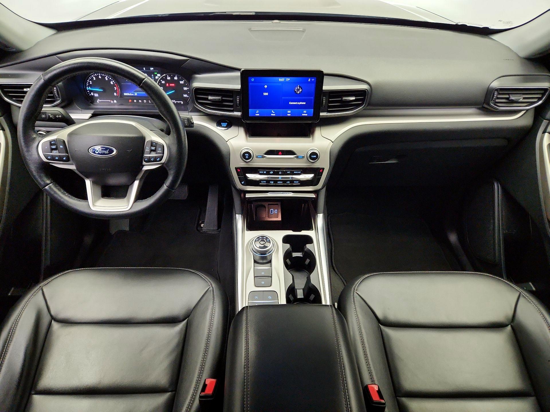 Thumbnail: 2023 Ford Explorer - 9