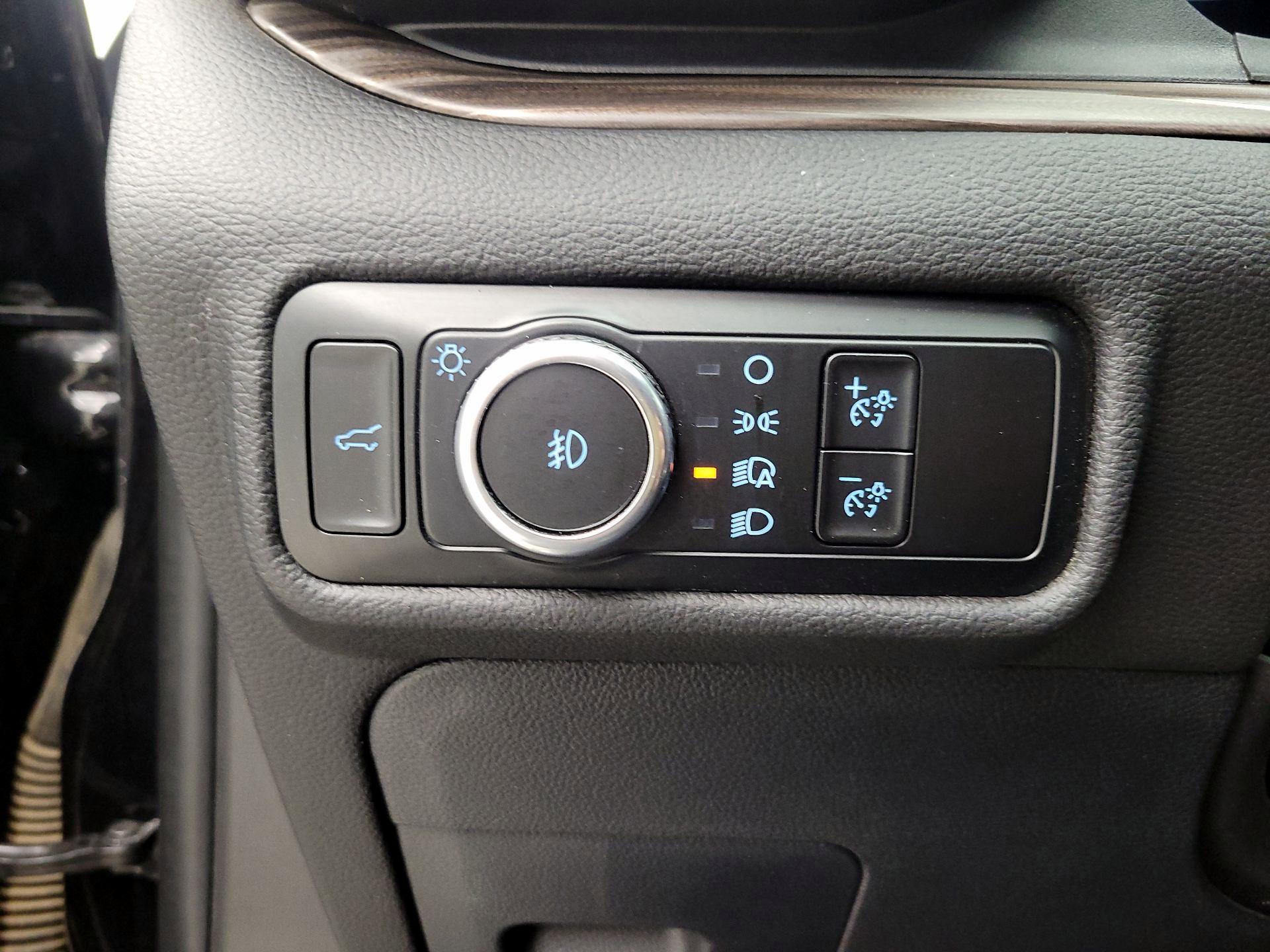 Thumbnail: 2024 Ford Explorer - 13