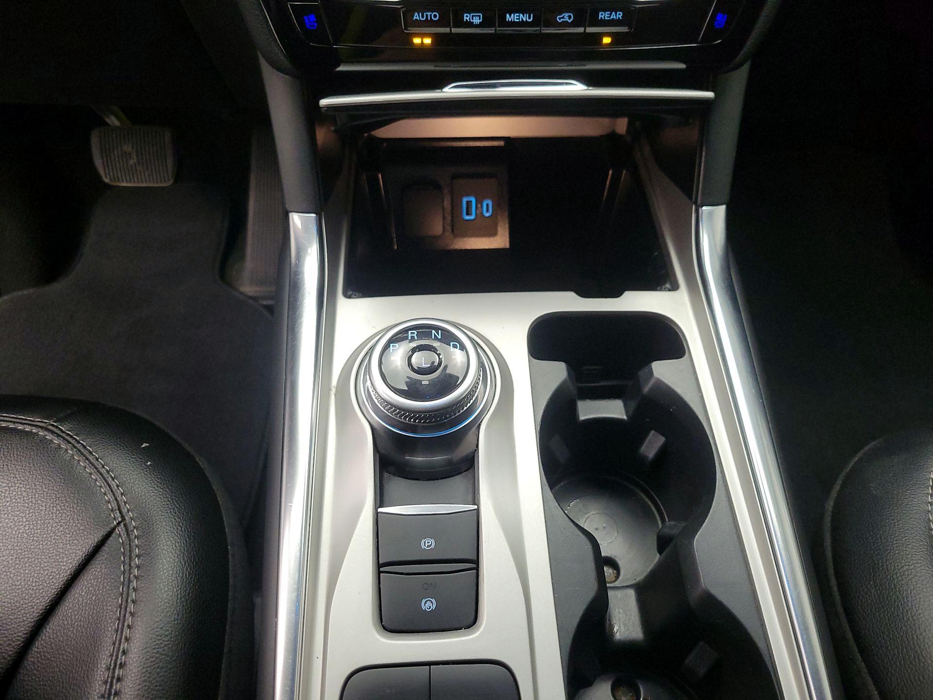 Thumbnail: 2024 Ford Explorer - 18