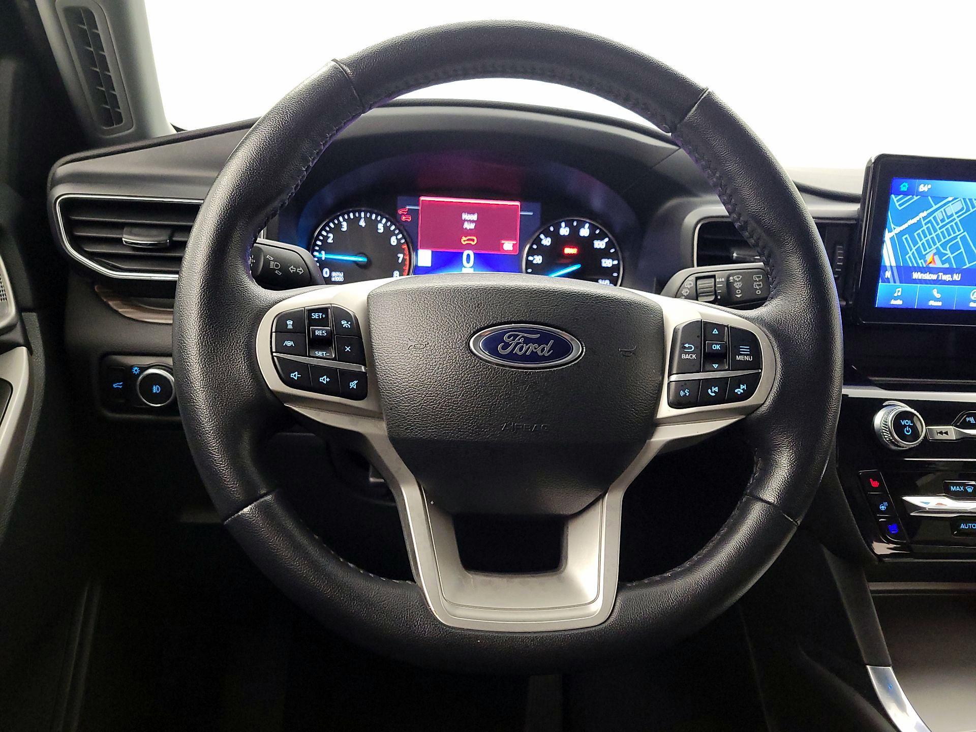 Thumbnail: 2023 Ford Explorer - 10