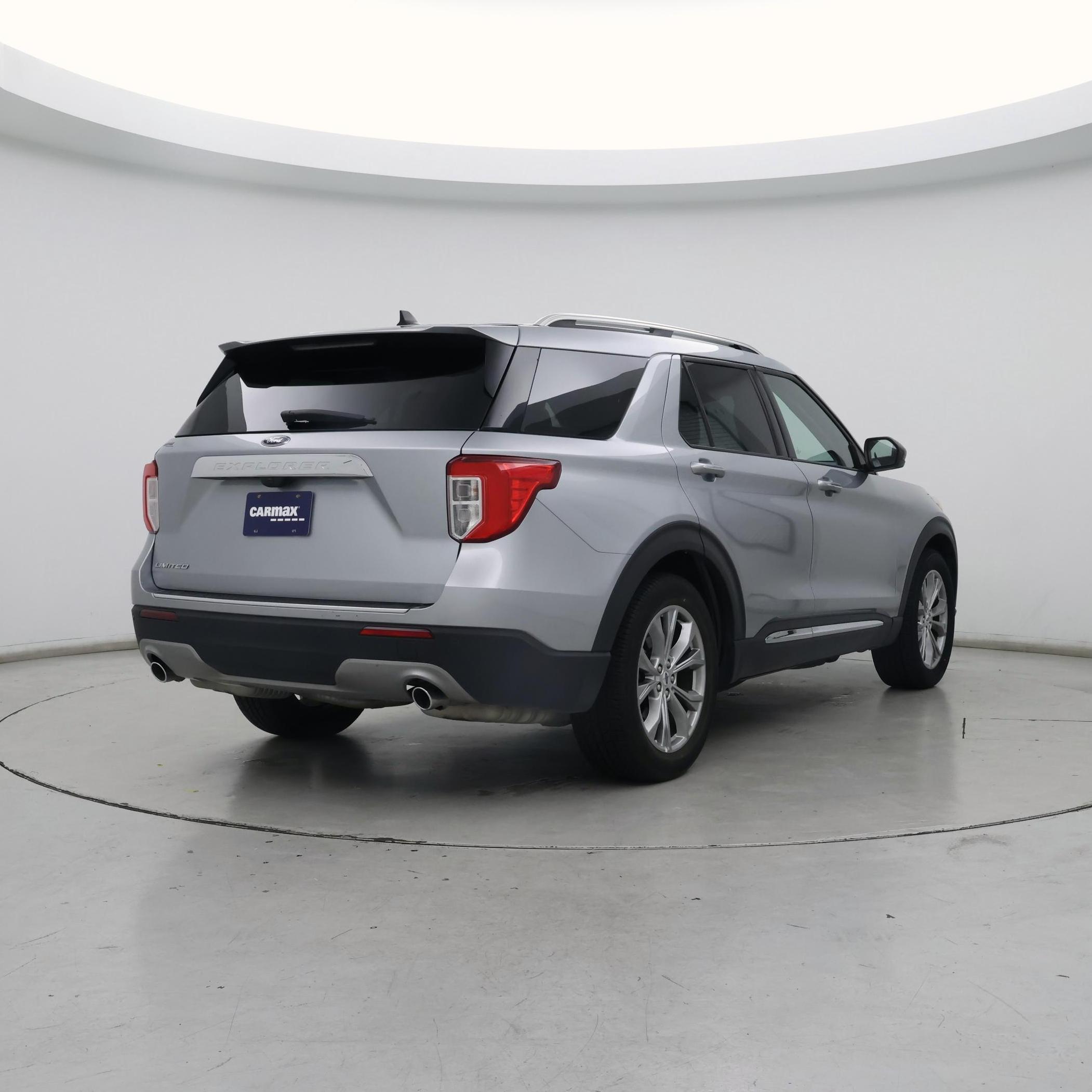 Thumbnail: 2023 Ford Explorer - 8