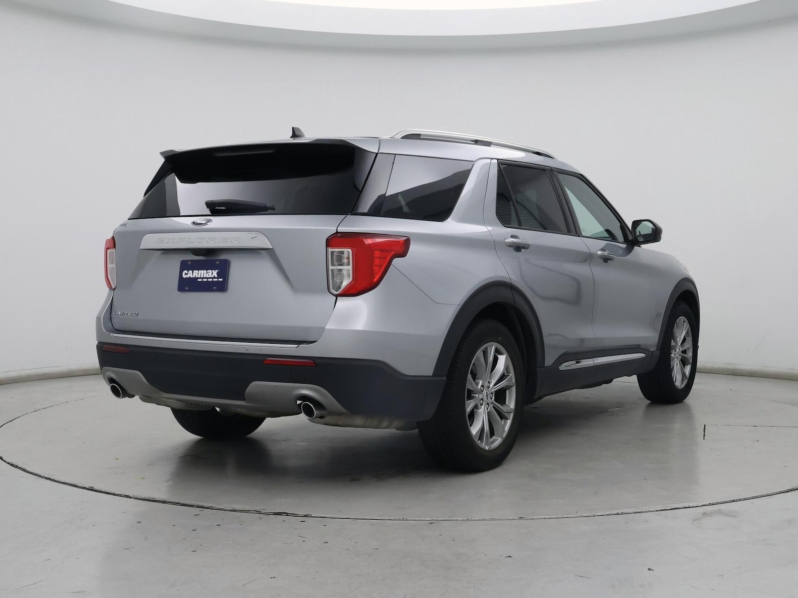 2023 Ford Explorer Limited - Photo 9