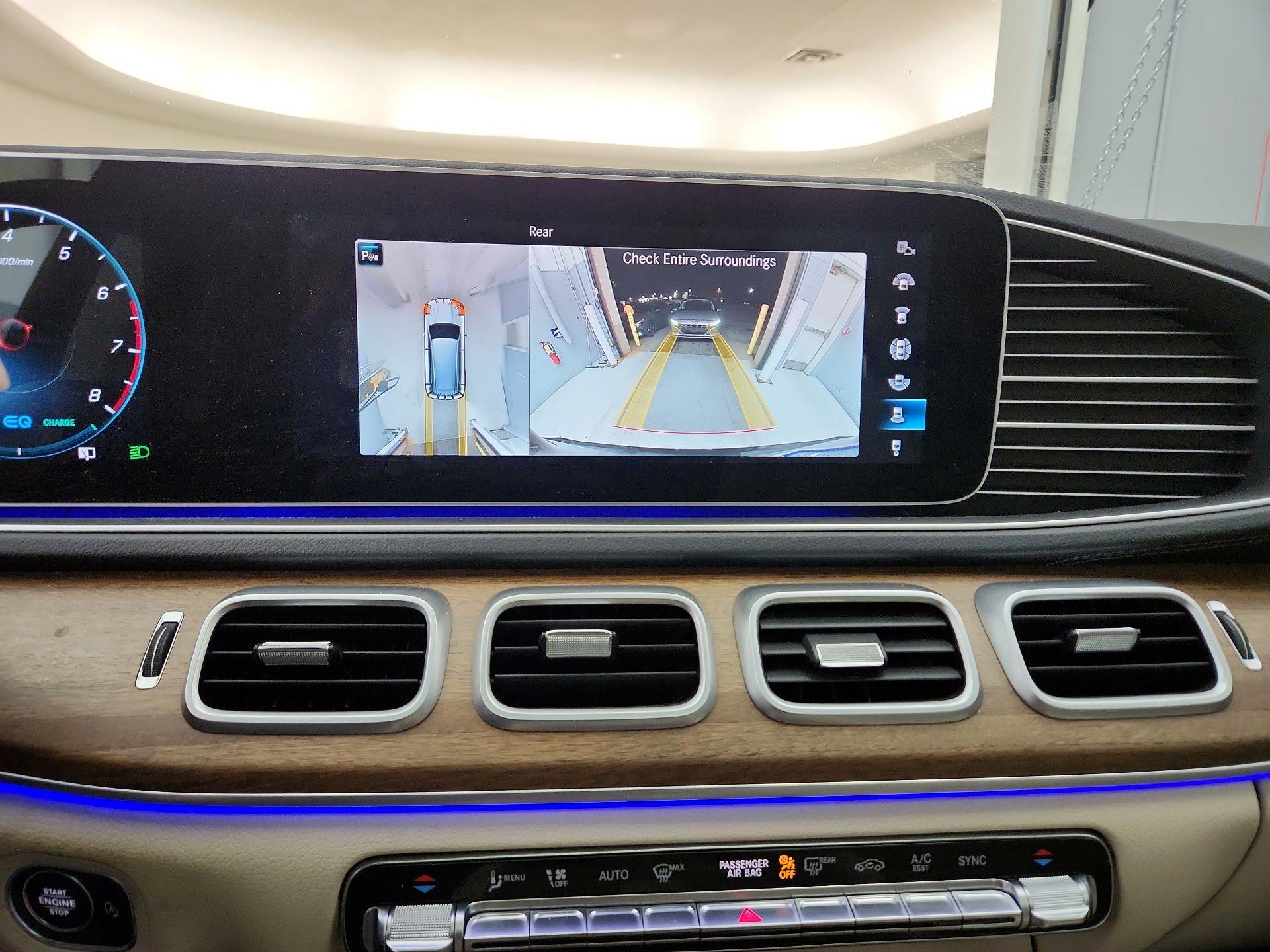 Thumbnail: 2021 Mercedes-Benz GLS - 15