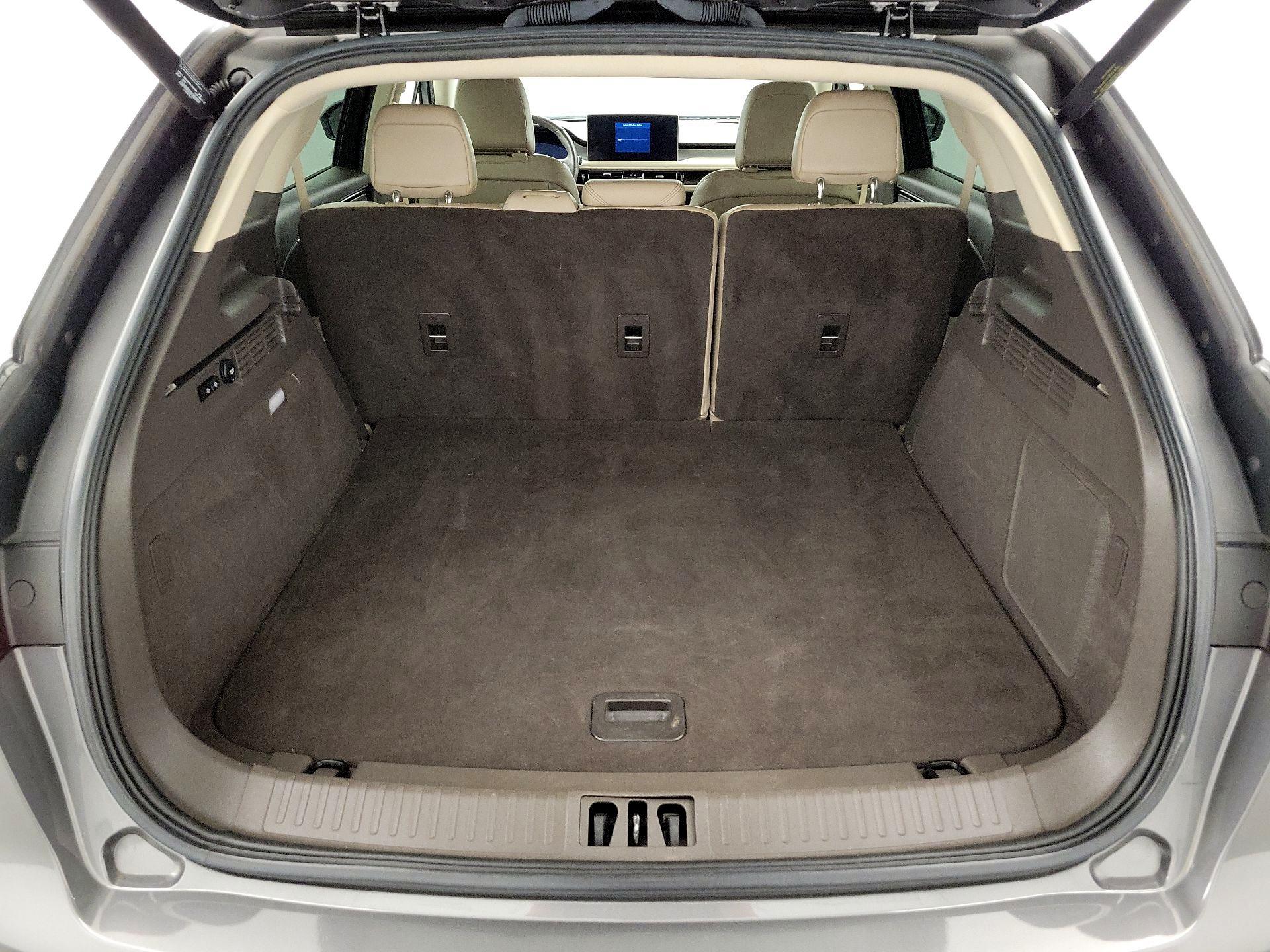 Thumbnail: 2021 Lincoln Nautilus - 20