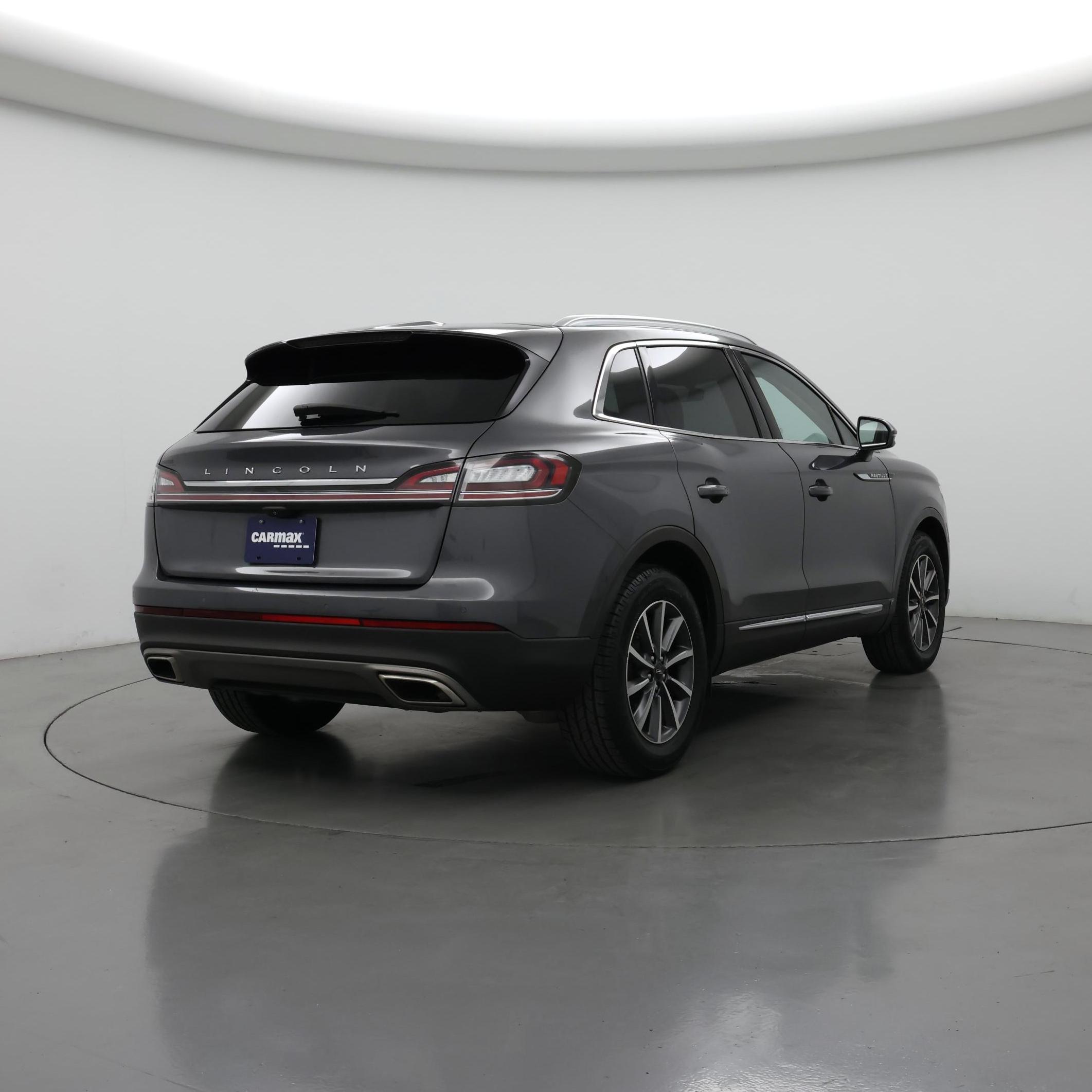 Thumbnail: 2021 Lincoln Nautilus - 8