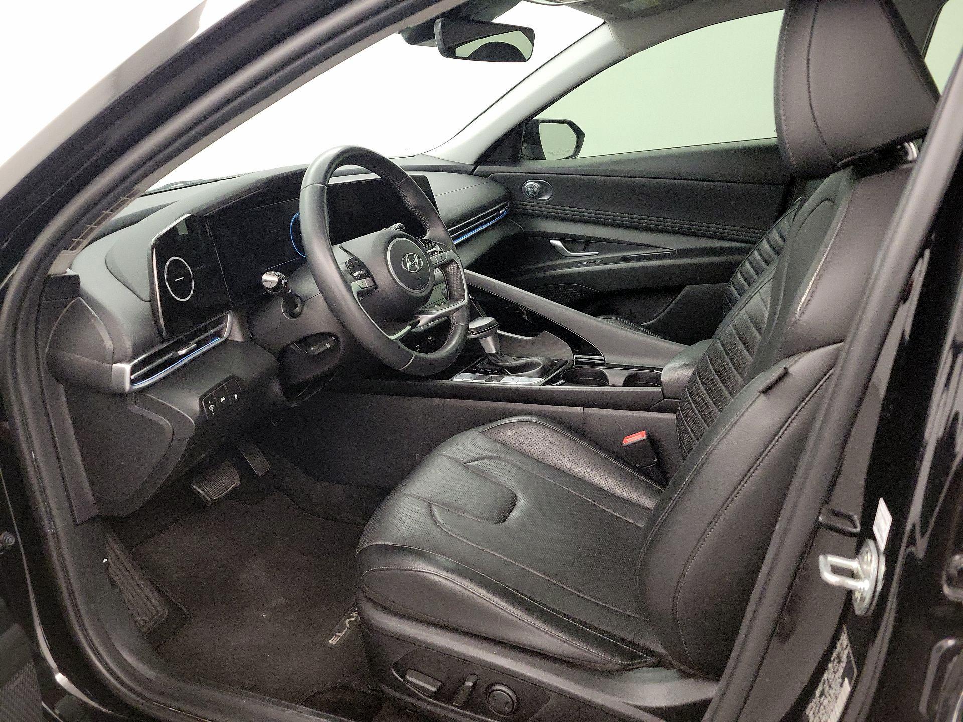 Thumbnail: 2023 Hyundai Elantra - 11