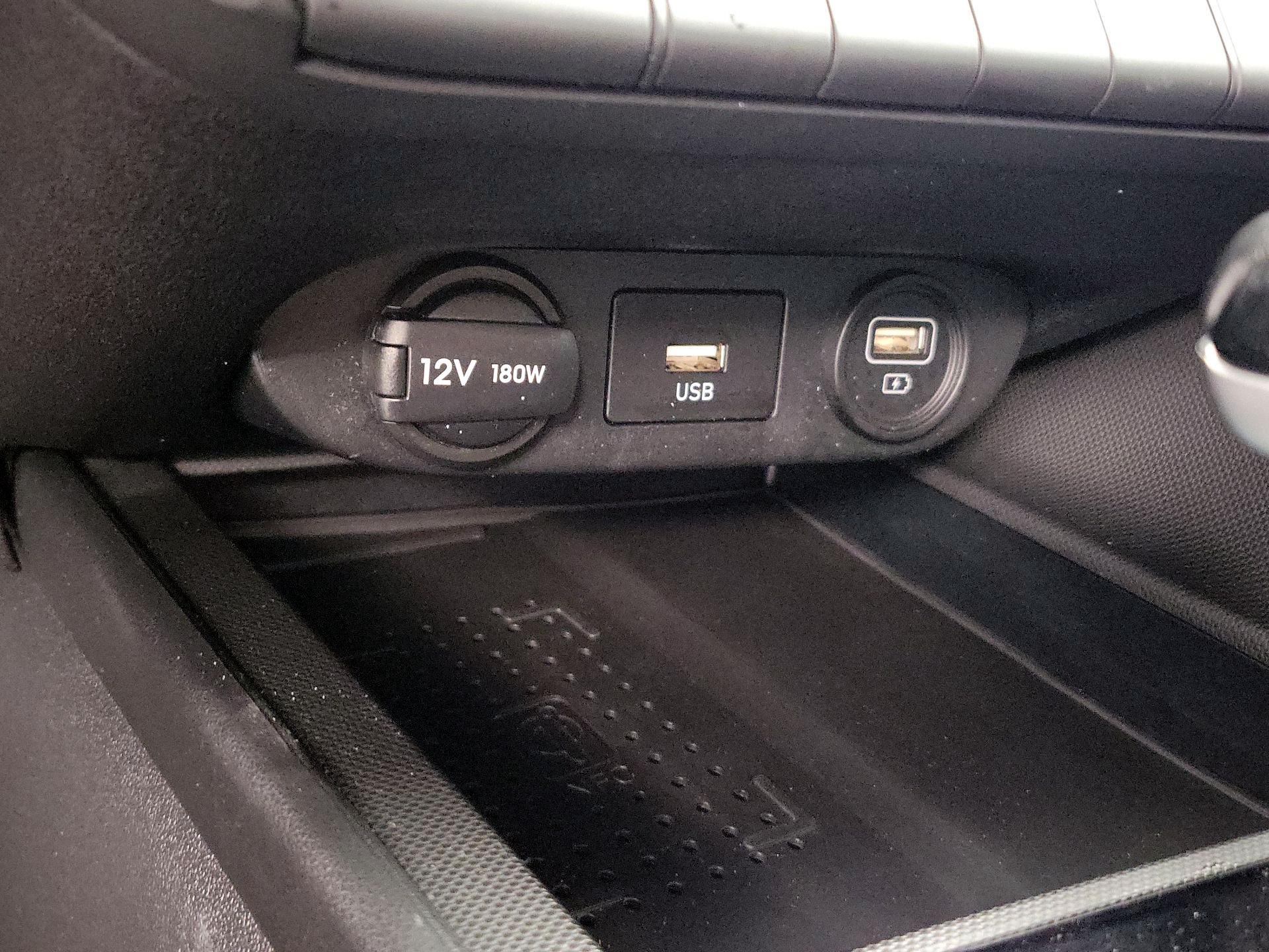 Thumbnail: 2023 Hyundai Elantra - 19