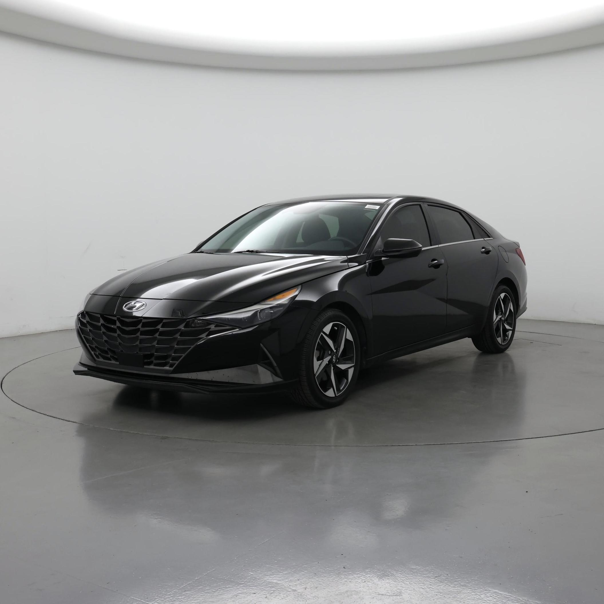 Thumbnail: 2023 Hyundai Elantra - 4