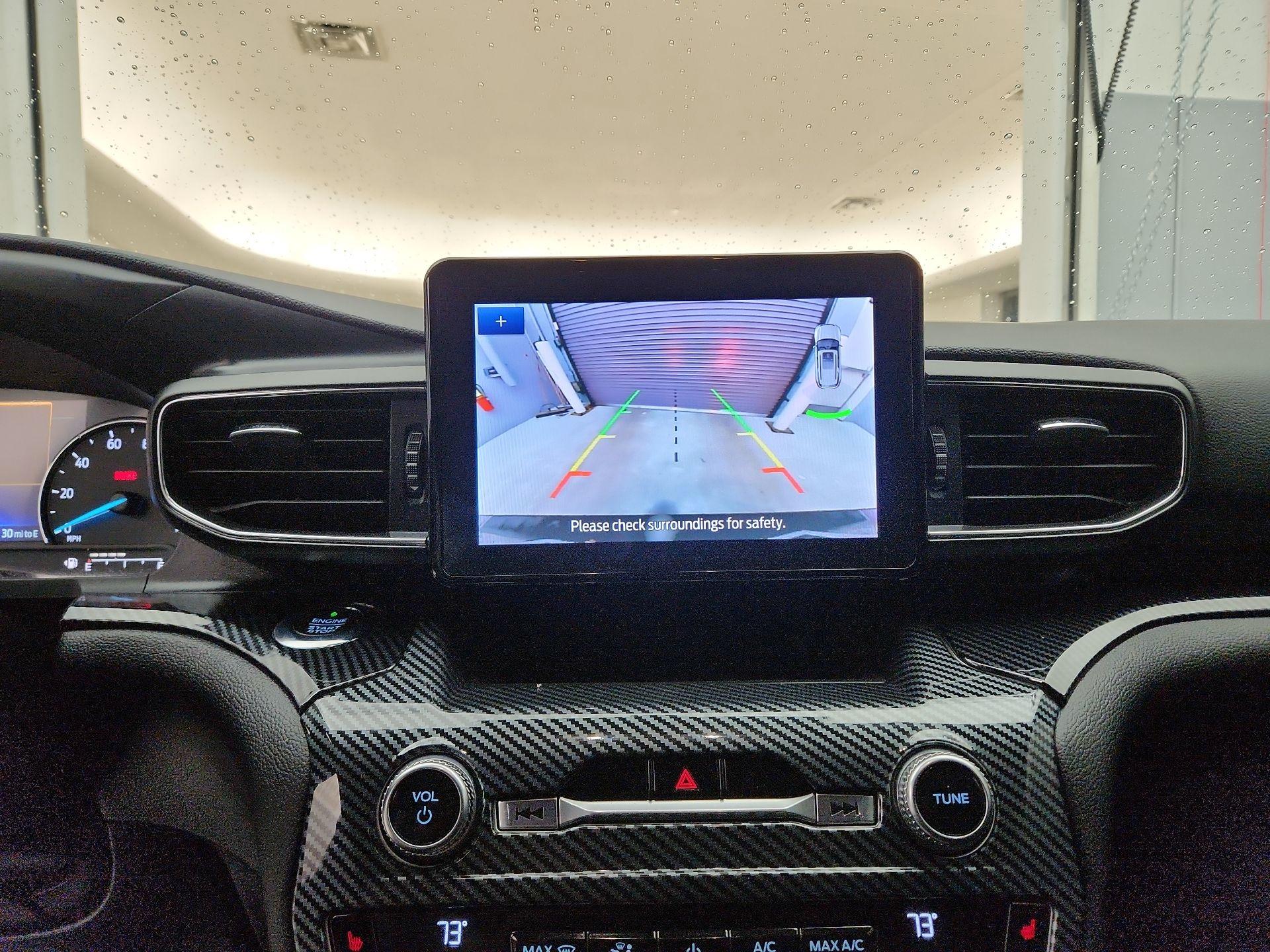 Thumbnail: 2021 Ford Explorer - 14