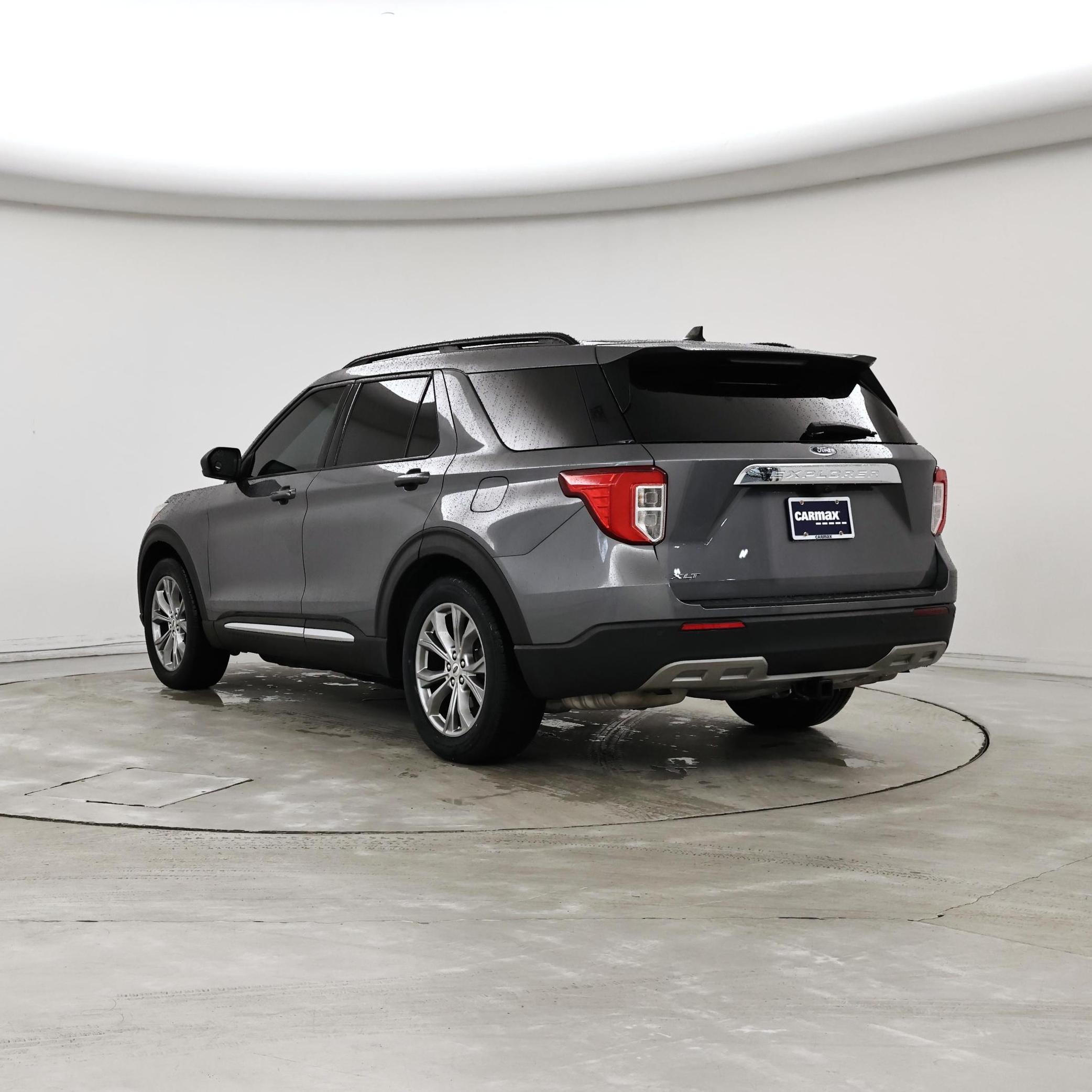 Thumbnail: 2021 Ford Explorer - 2