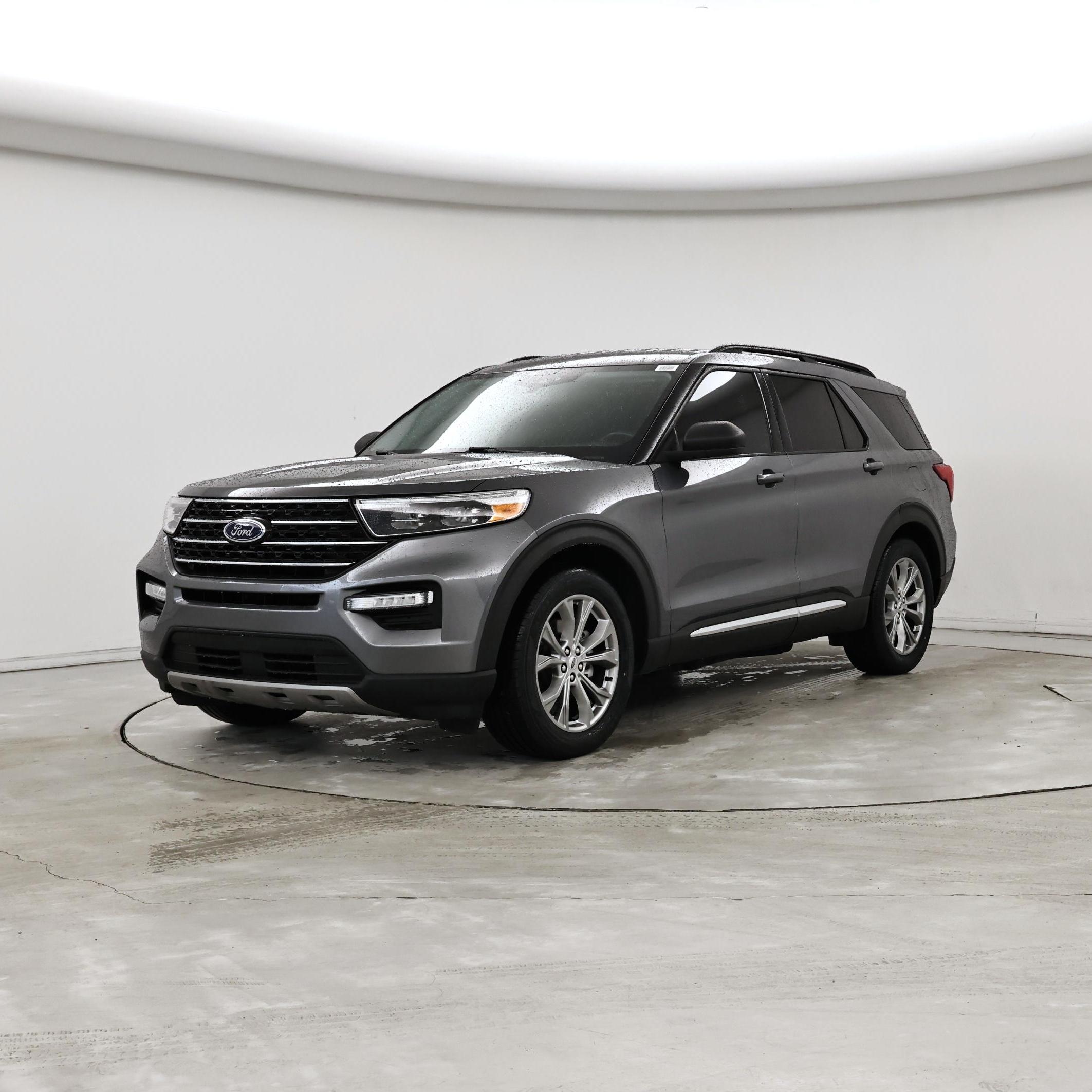Thumbnail: 2021 Ford Explorer - 4