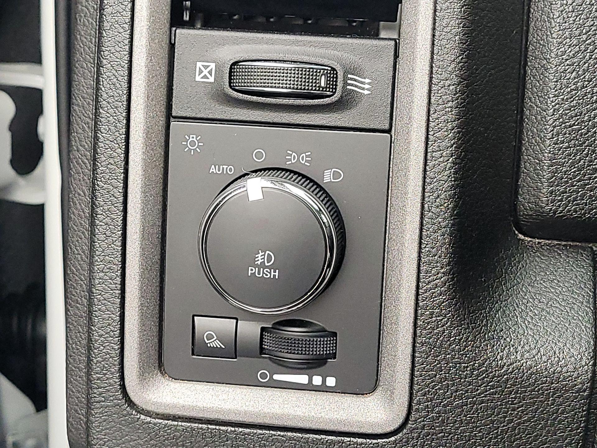 Thumbnail: 2023 RAM 1500 Classic - 13