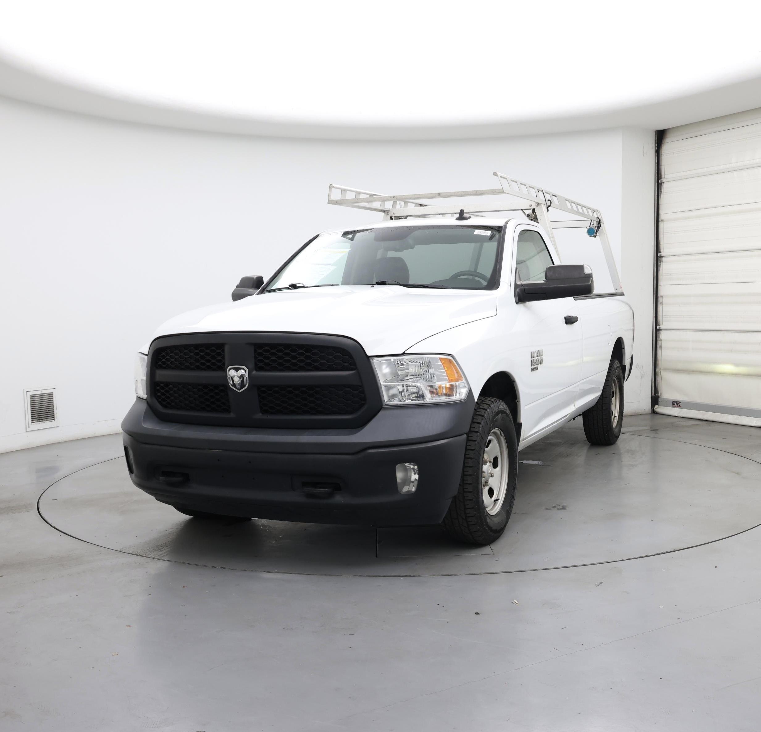 Thumbnail: 2023 RAM 1500 Classic - 4