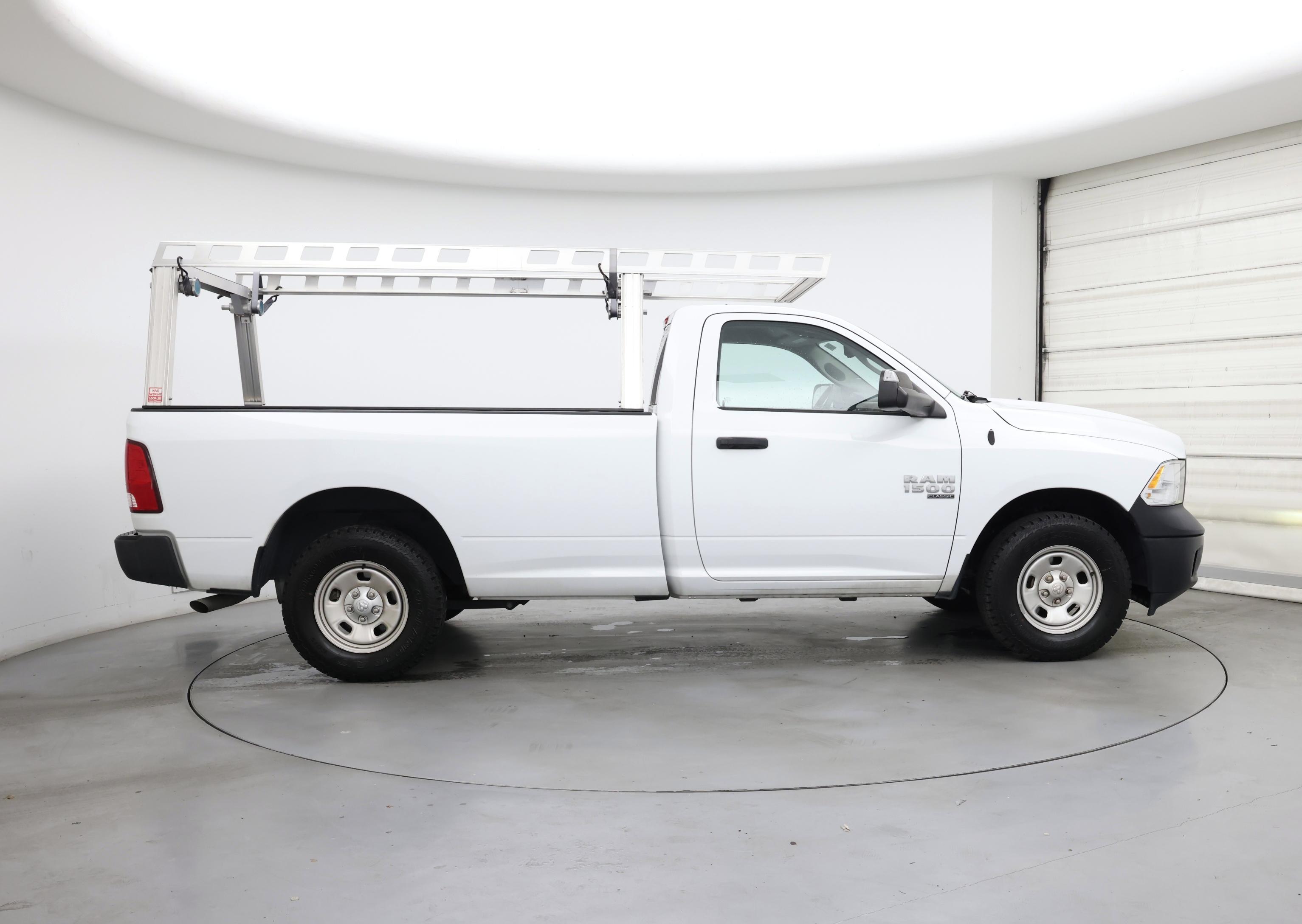 Thumbnail: 2023 RAM 1500 Classic - 7