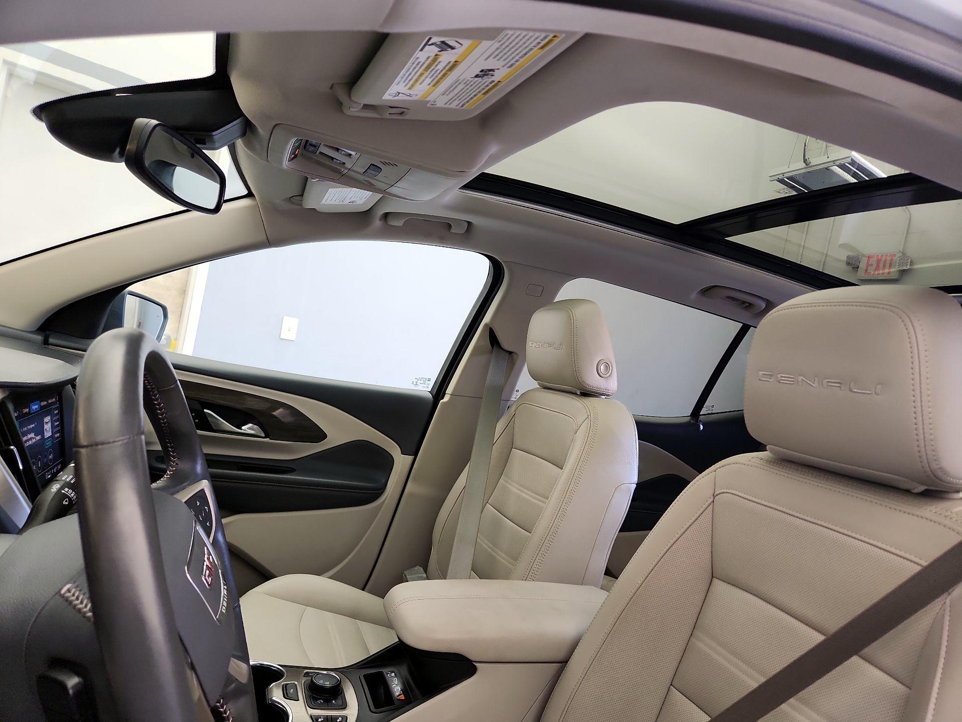 Thumbnail: 2022 GMC Terrain - 20