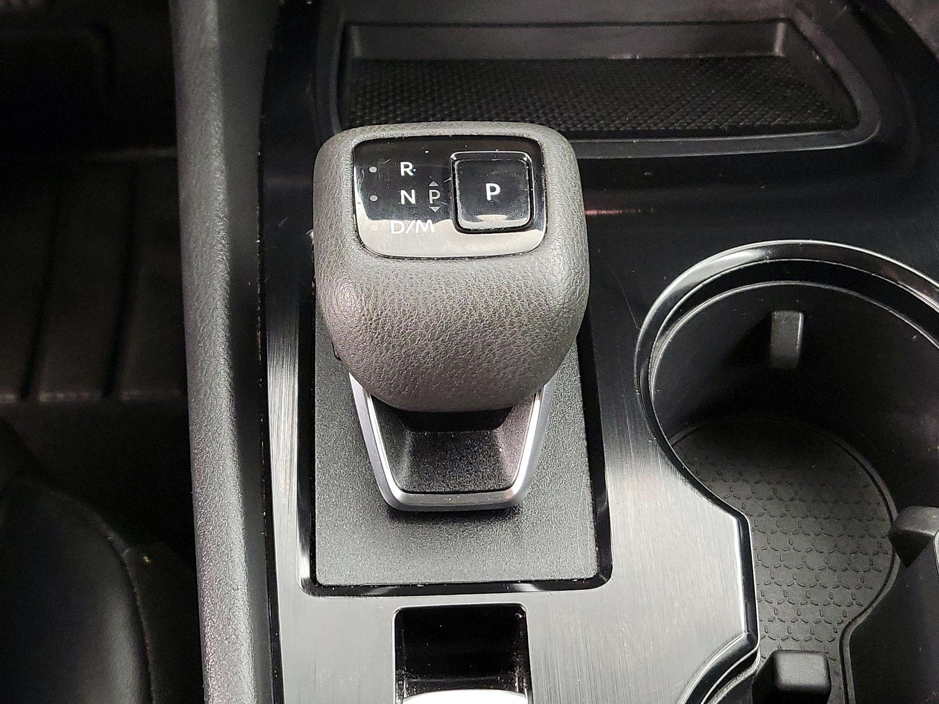 Thumbnail: 2022 Nissan Rogue - 17