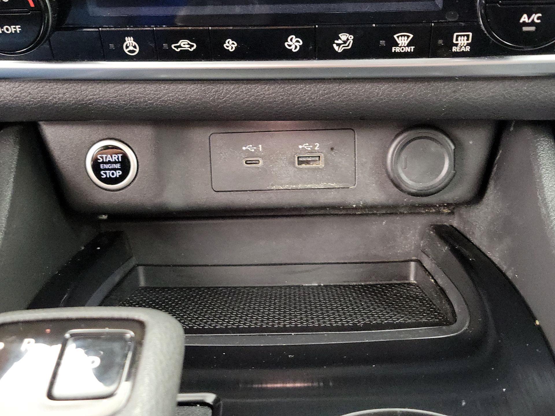 Thumbnail: 2022 Nissan Rogue - 18