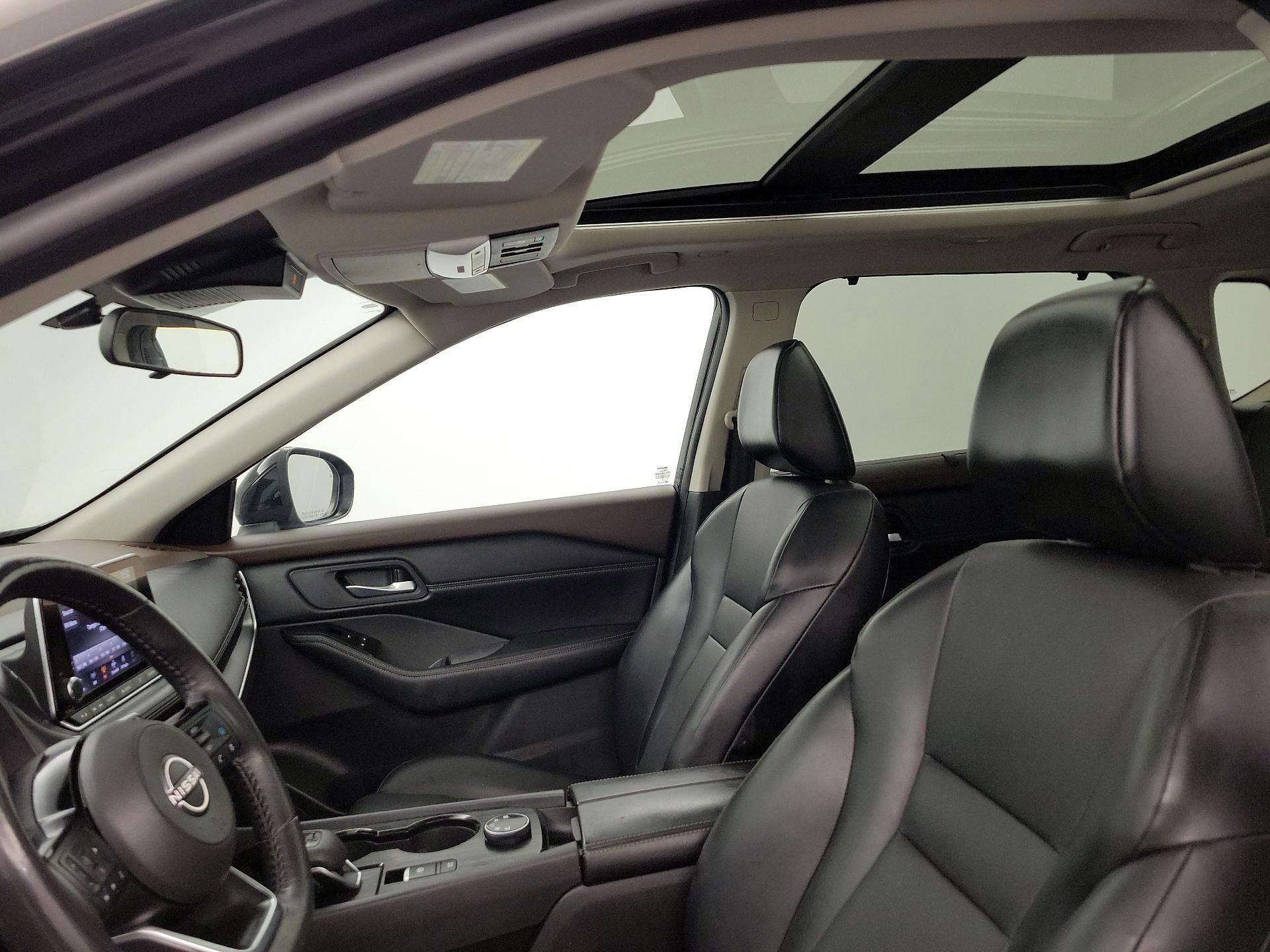 Thumbnail: 2022 Nissan Rogue - 19