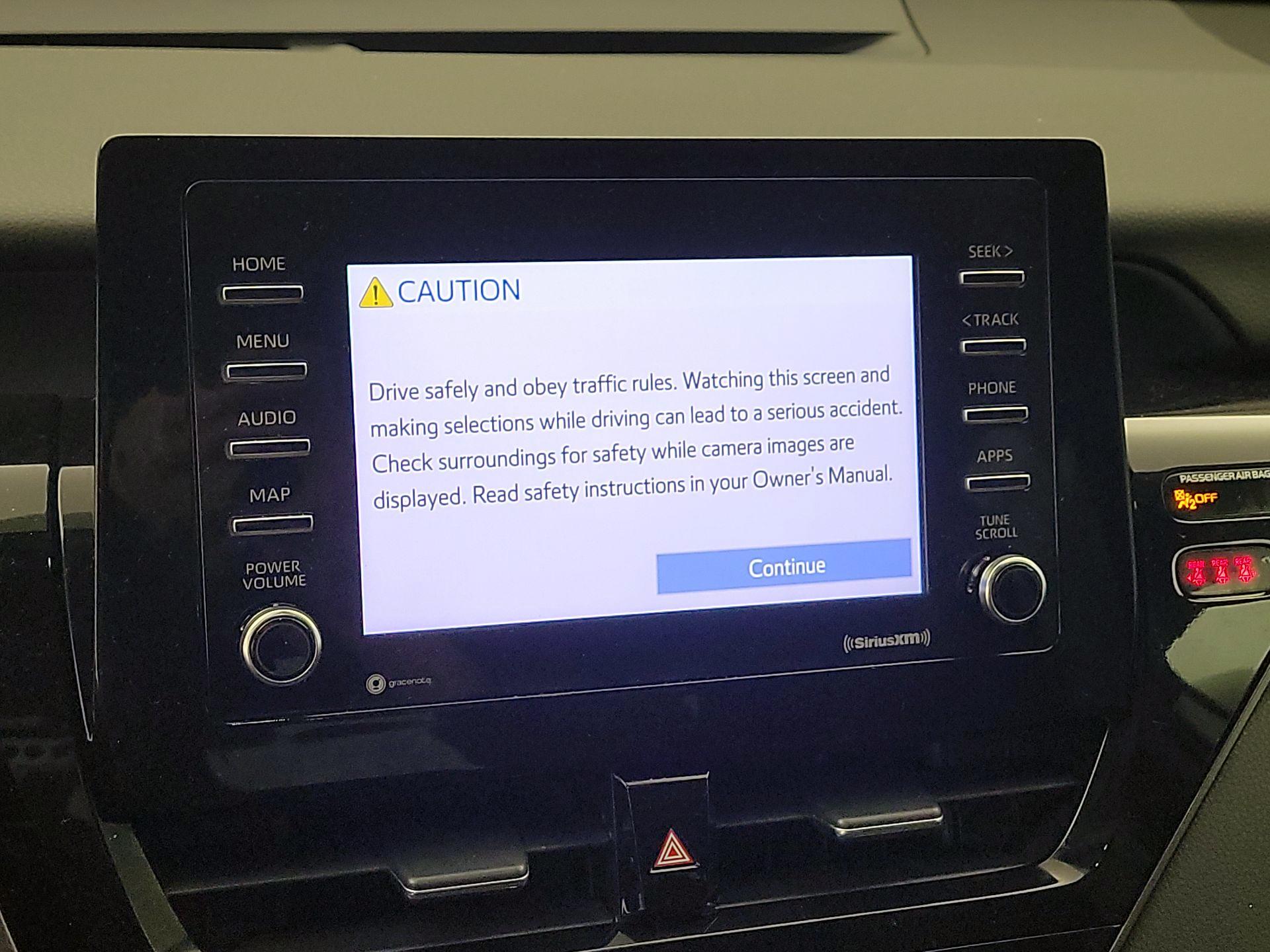 Thumbnail: 2021 Toyota Camry - 15