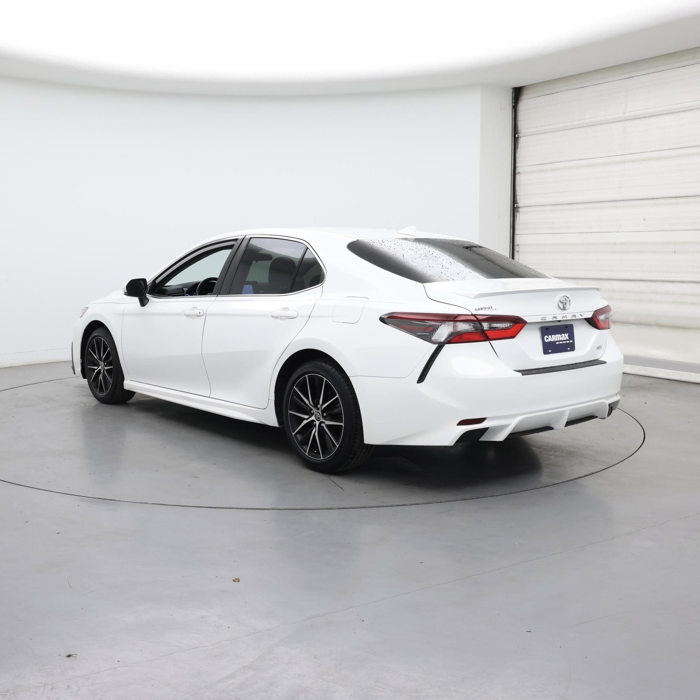 Thumbnail: 2021 Toyota Camry - 2