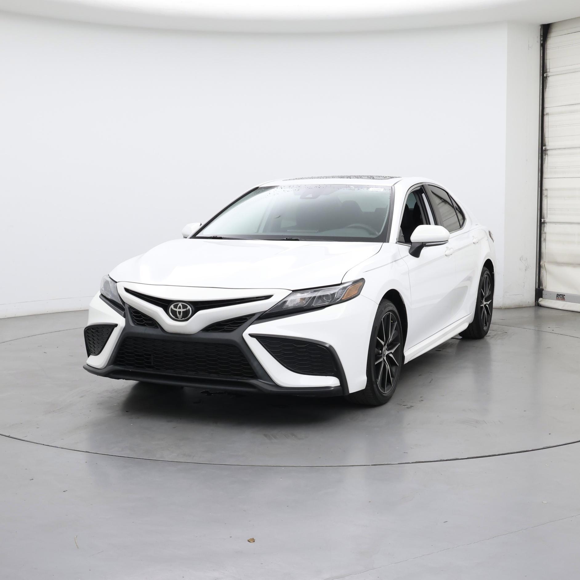 Thumbnail: 2021 Toyota Camry - 4