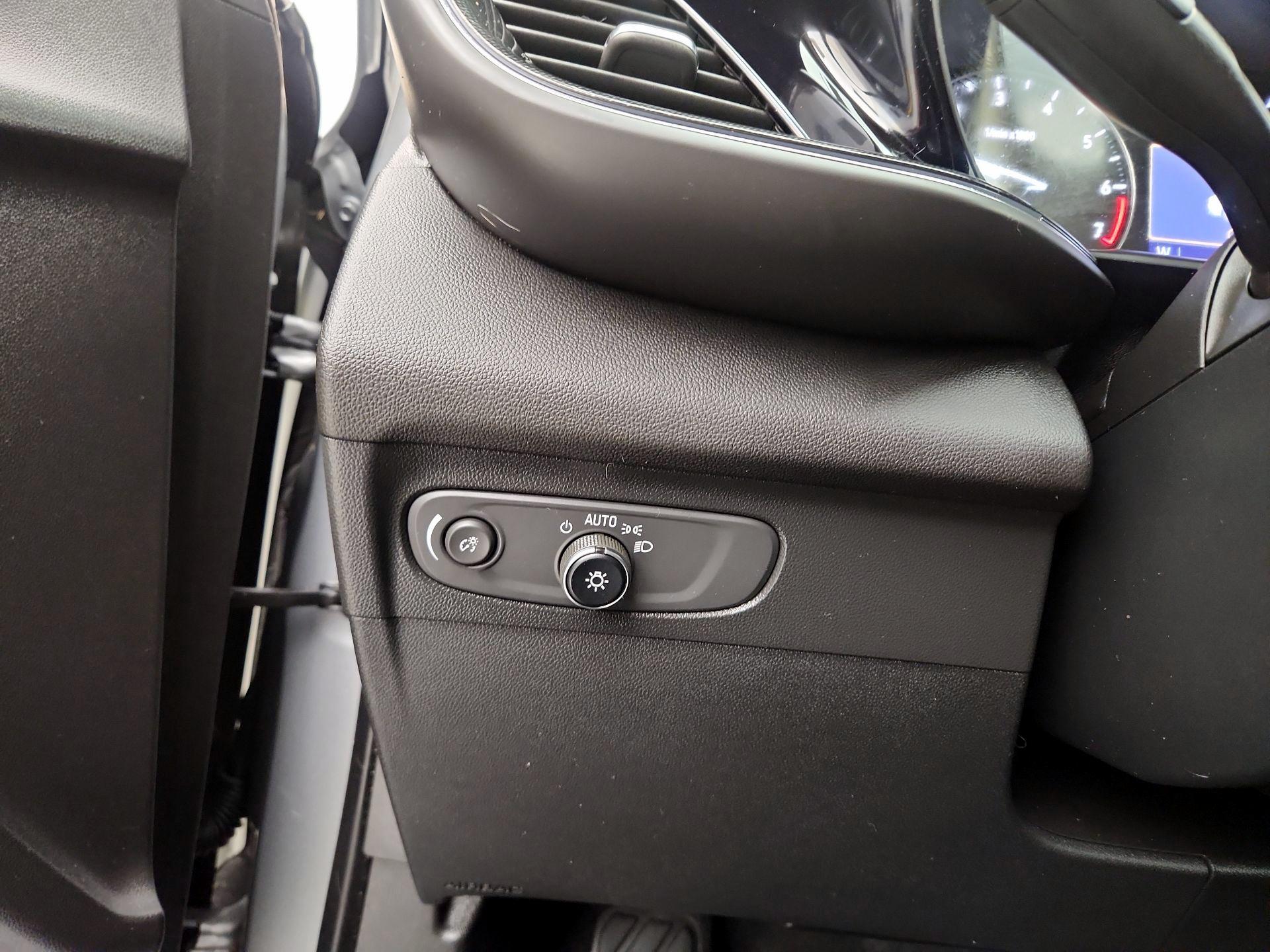 Thumbnail: 2023 Buick Envision - 13