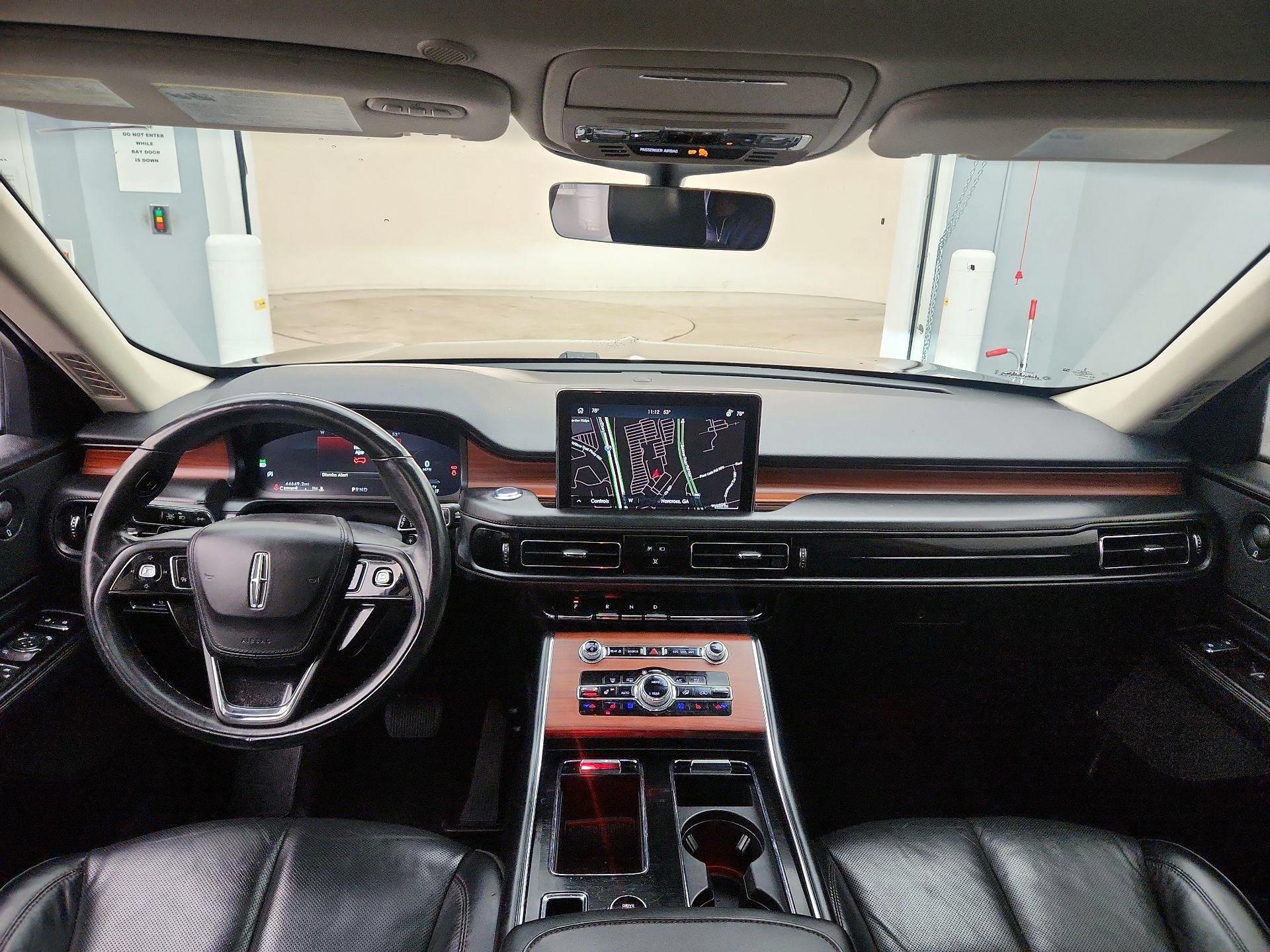 Thumbnail: 2022 Lincoln Aviator - 9