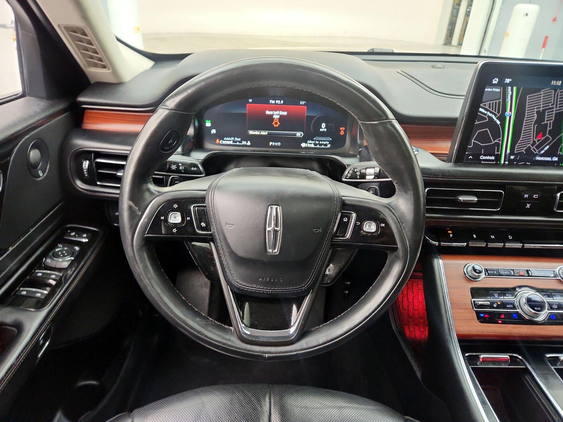 Thumbnail: 2022 Lincoln Aviator - 10