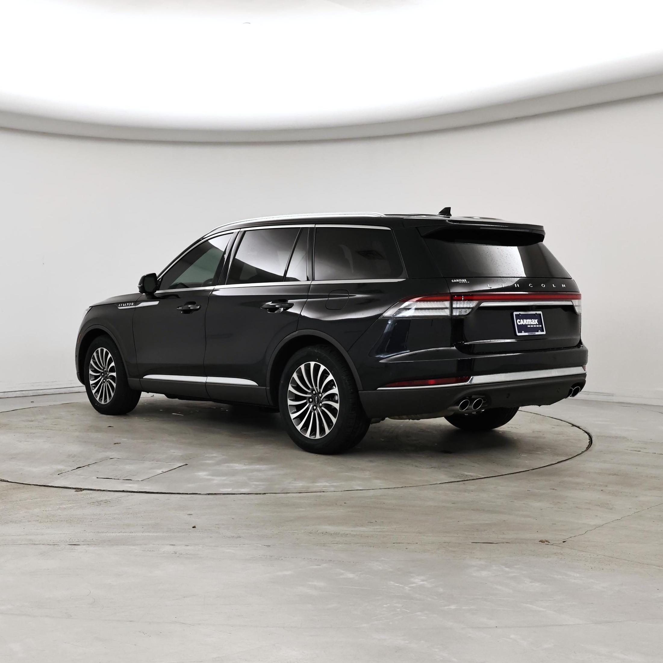 Thumbnail: 2022 Lincoln Aviator - 2