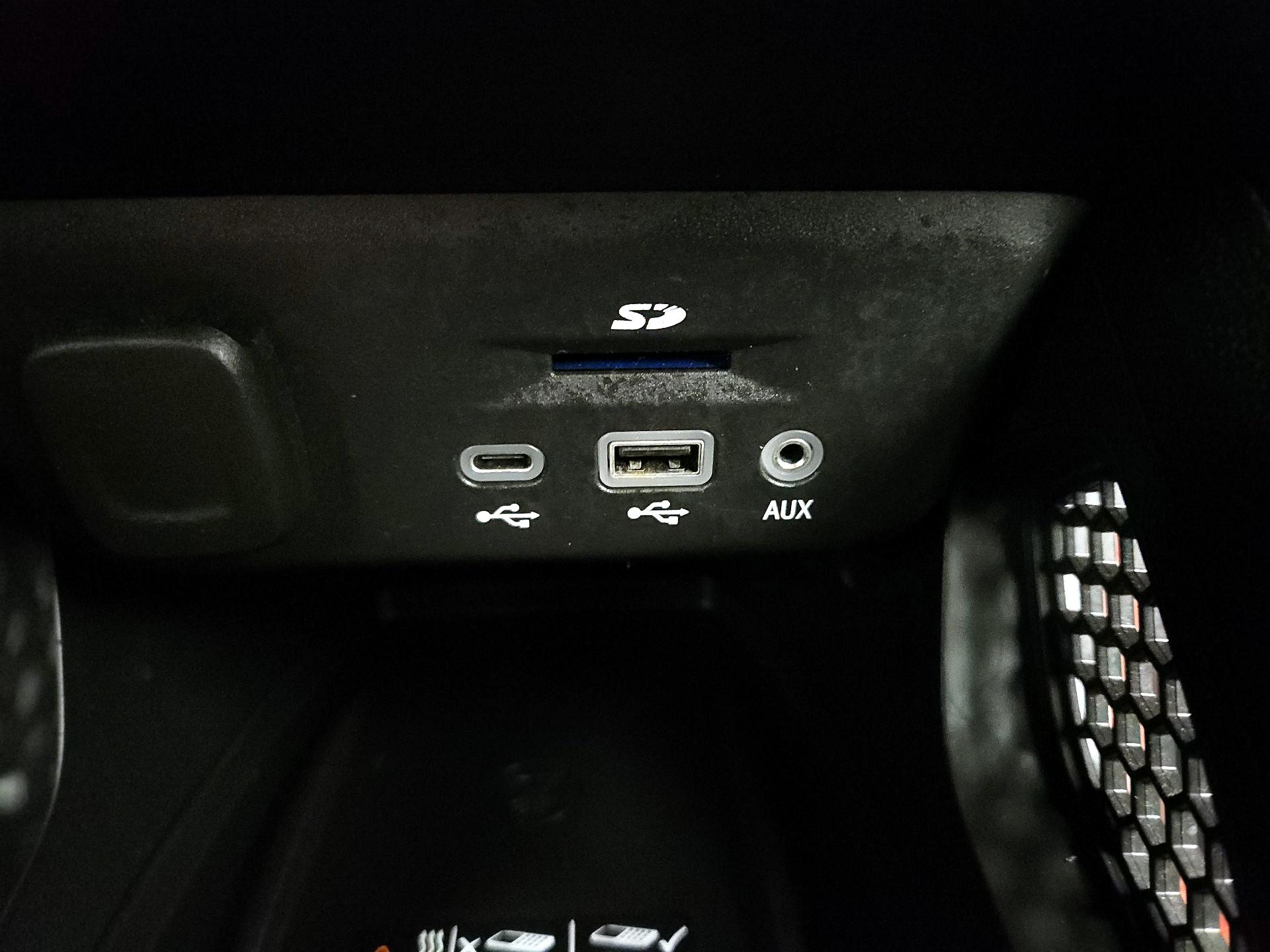 Thumbnail: 2021 Chevrolet TrailBlazer - 18