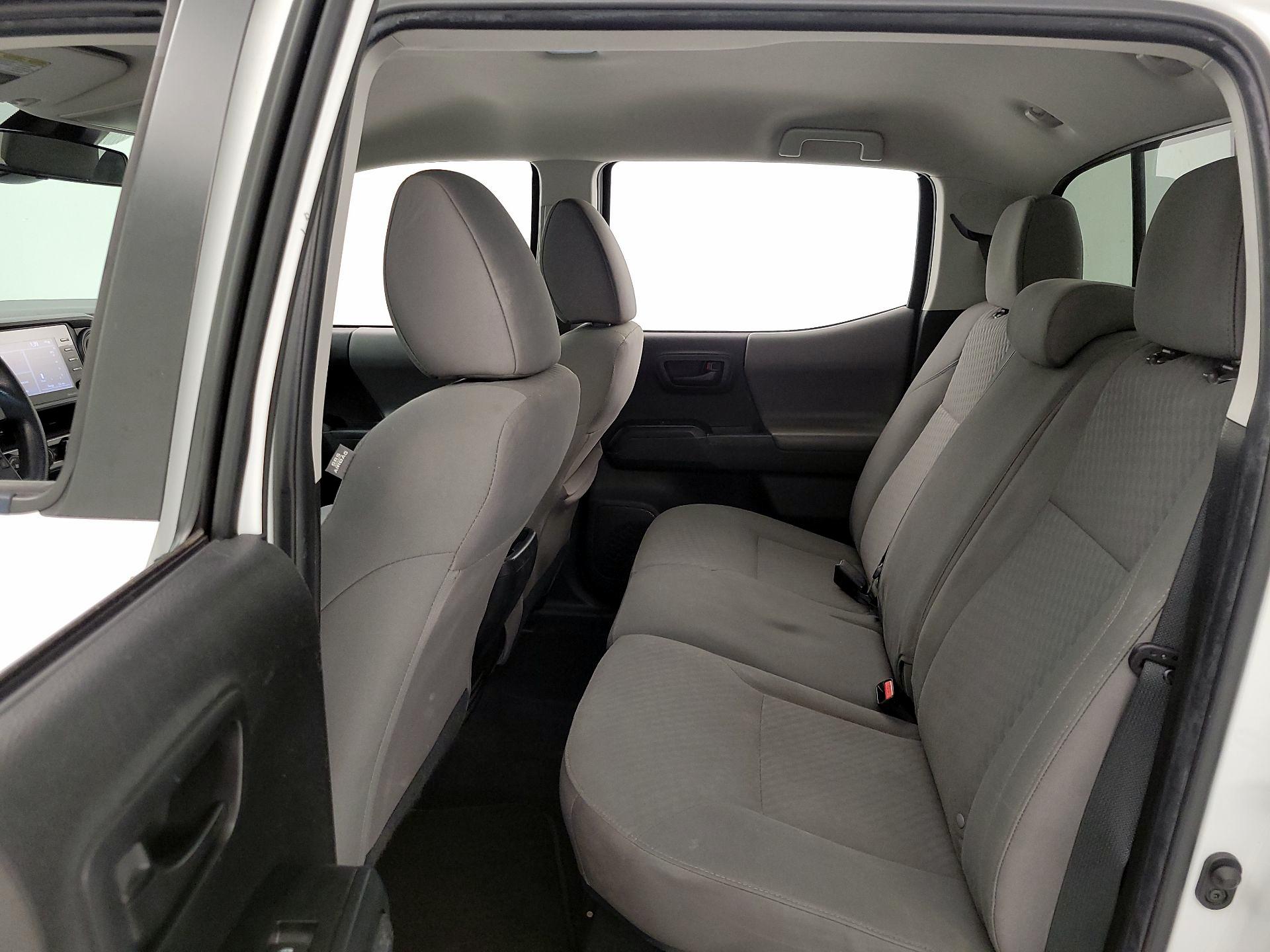 Thumbnail: 2022 Toyota Tacoma - 19