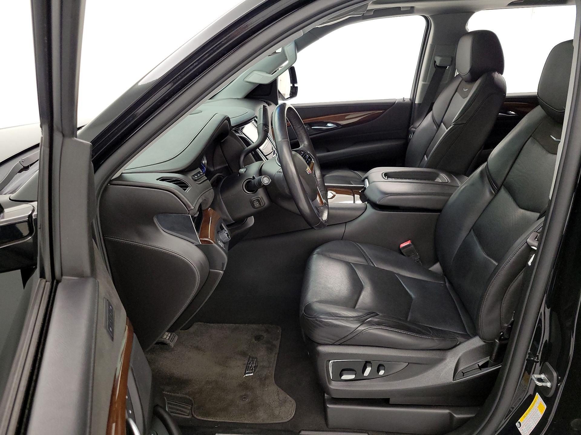 Thumbnail: 2019 Cadillac Escalade - 11