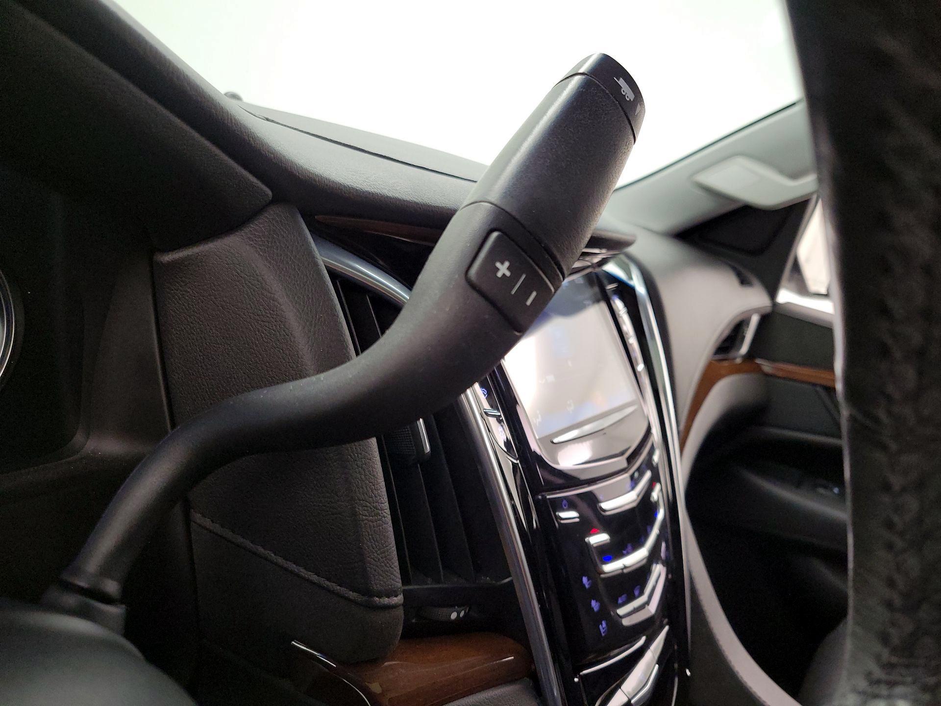 Thumbnail: 2019 Cadillac Escalade - 18