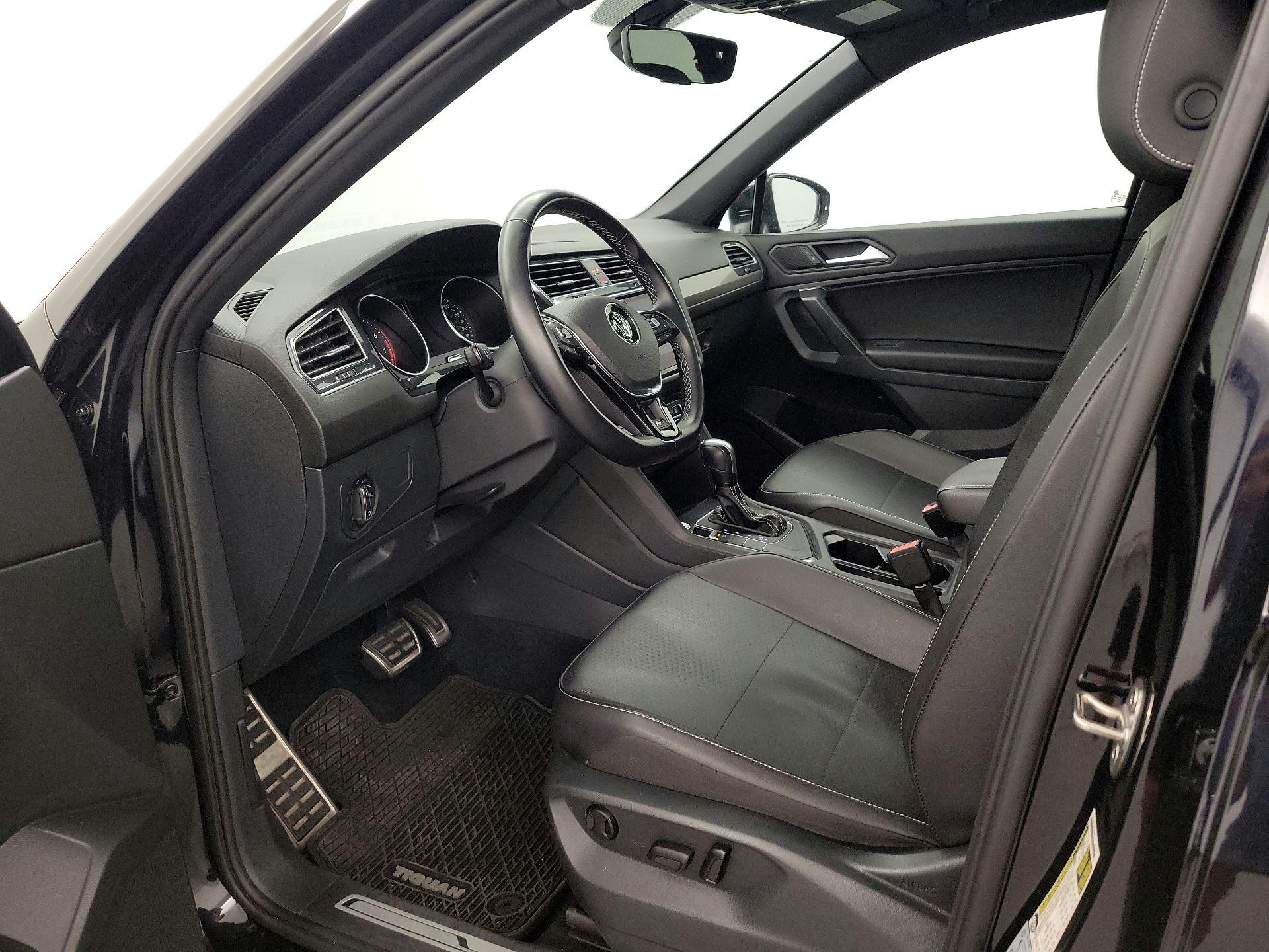 Thumbnail: 2021 Volkswagen Tiguan - 11