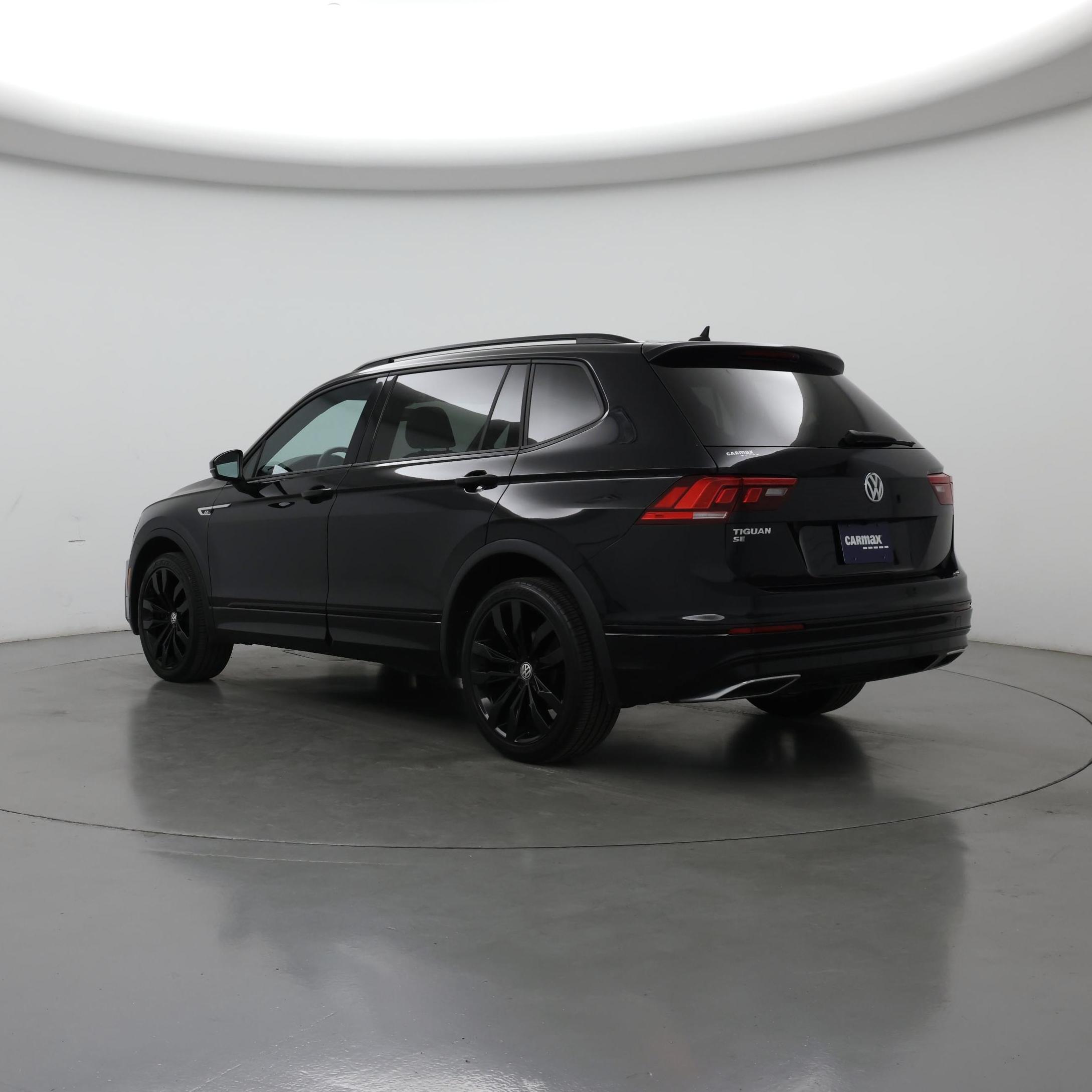 Thumbnail: 2021 Volkswagen Tiguan - 2