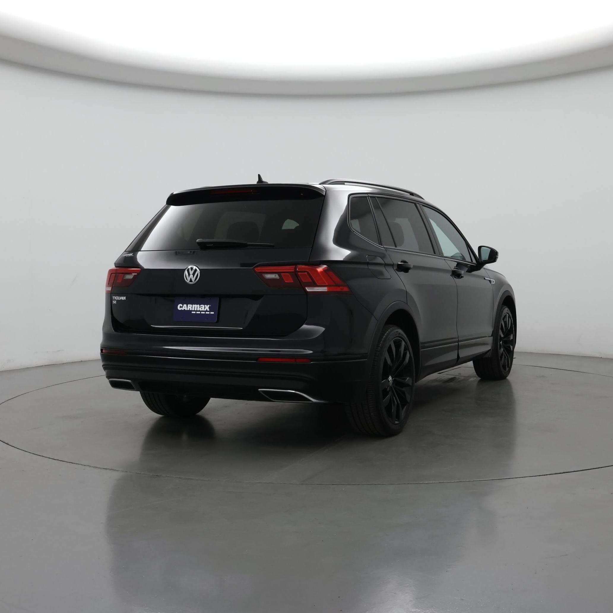 Thumbnail: 2021 Volkswagen Tiguan - 8