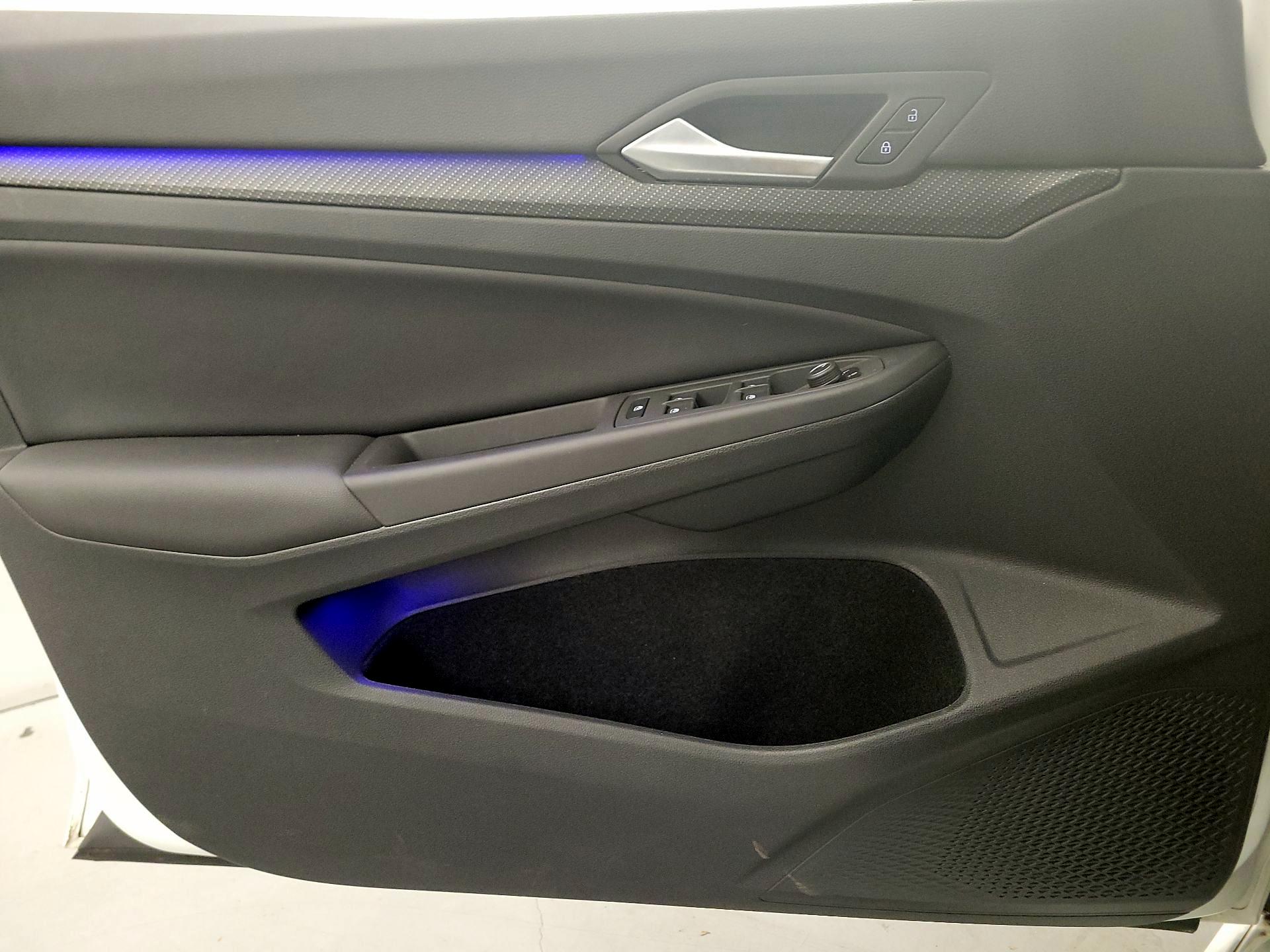 Thumbnail: 2023 Volkswagen Golf - 12