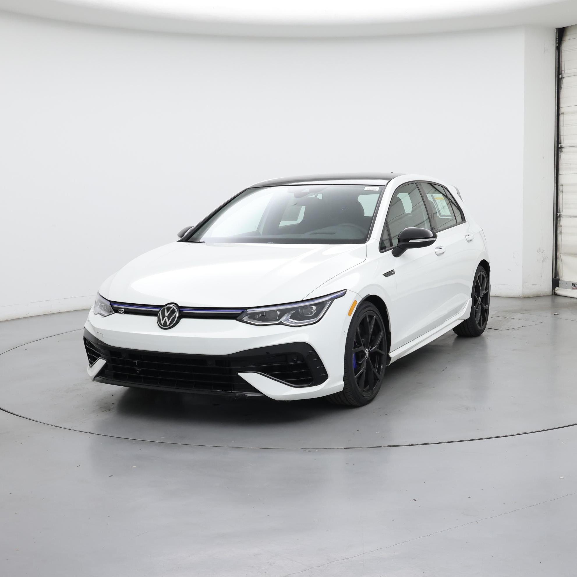 Thumbnail: 2023 Volkswagen Golf - 4