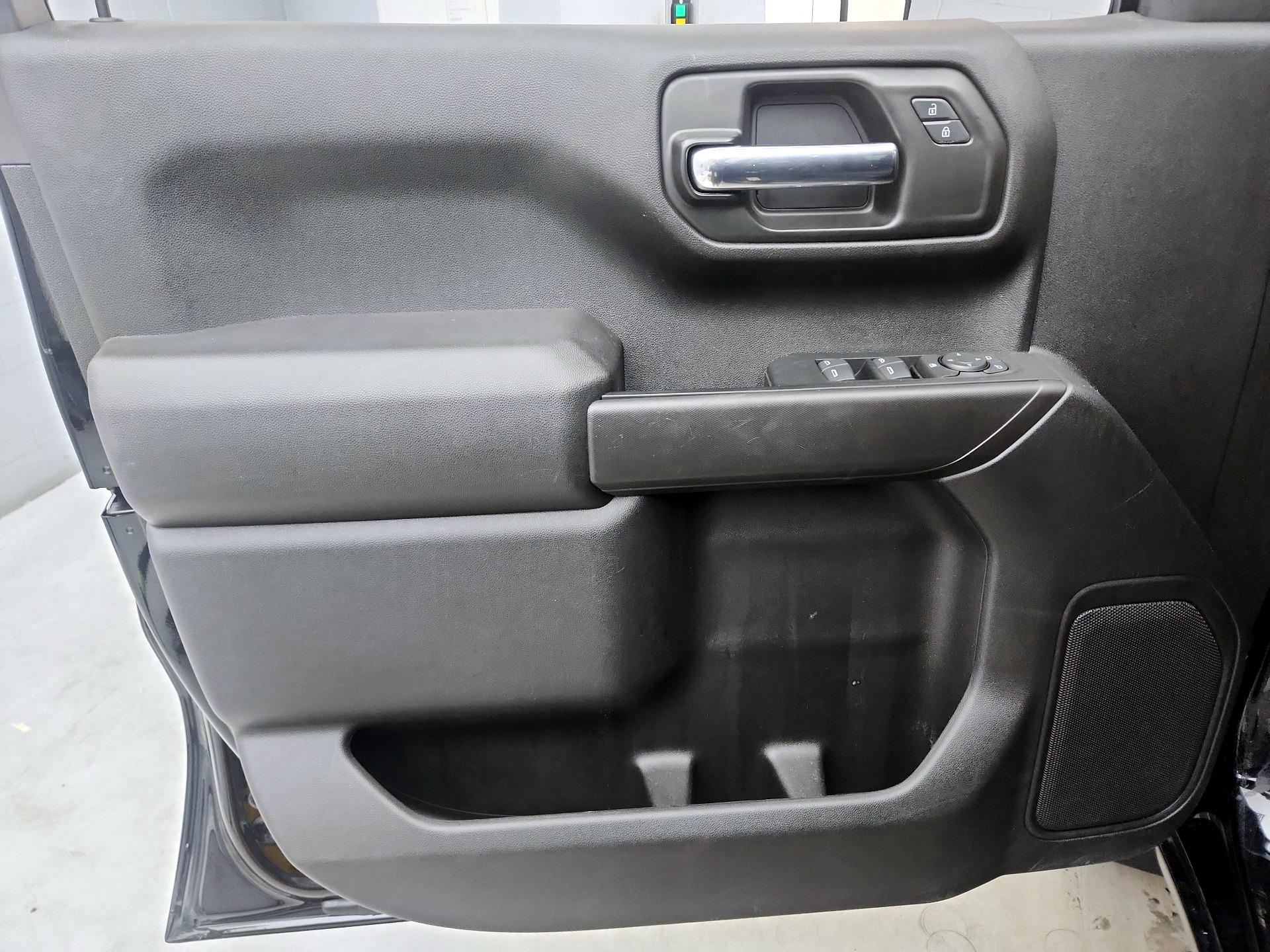 Thumbnail: 2022 Chevrolet Silverado 1500 - 12