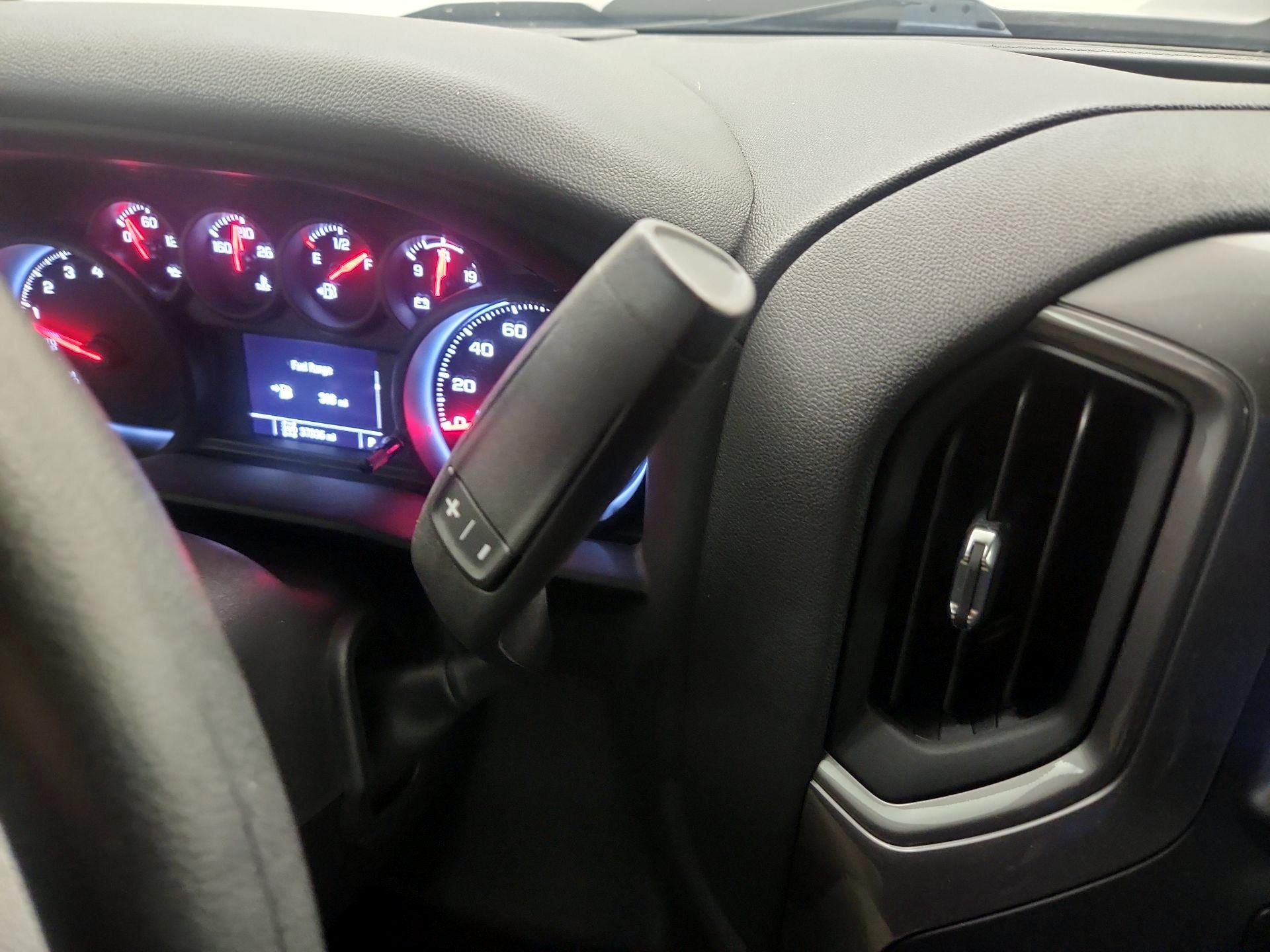 Thumbnail: 2022 Chevrolet Silverado 1500 - 17